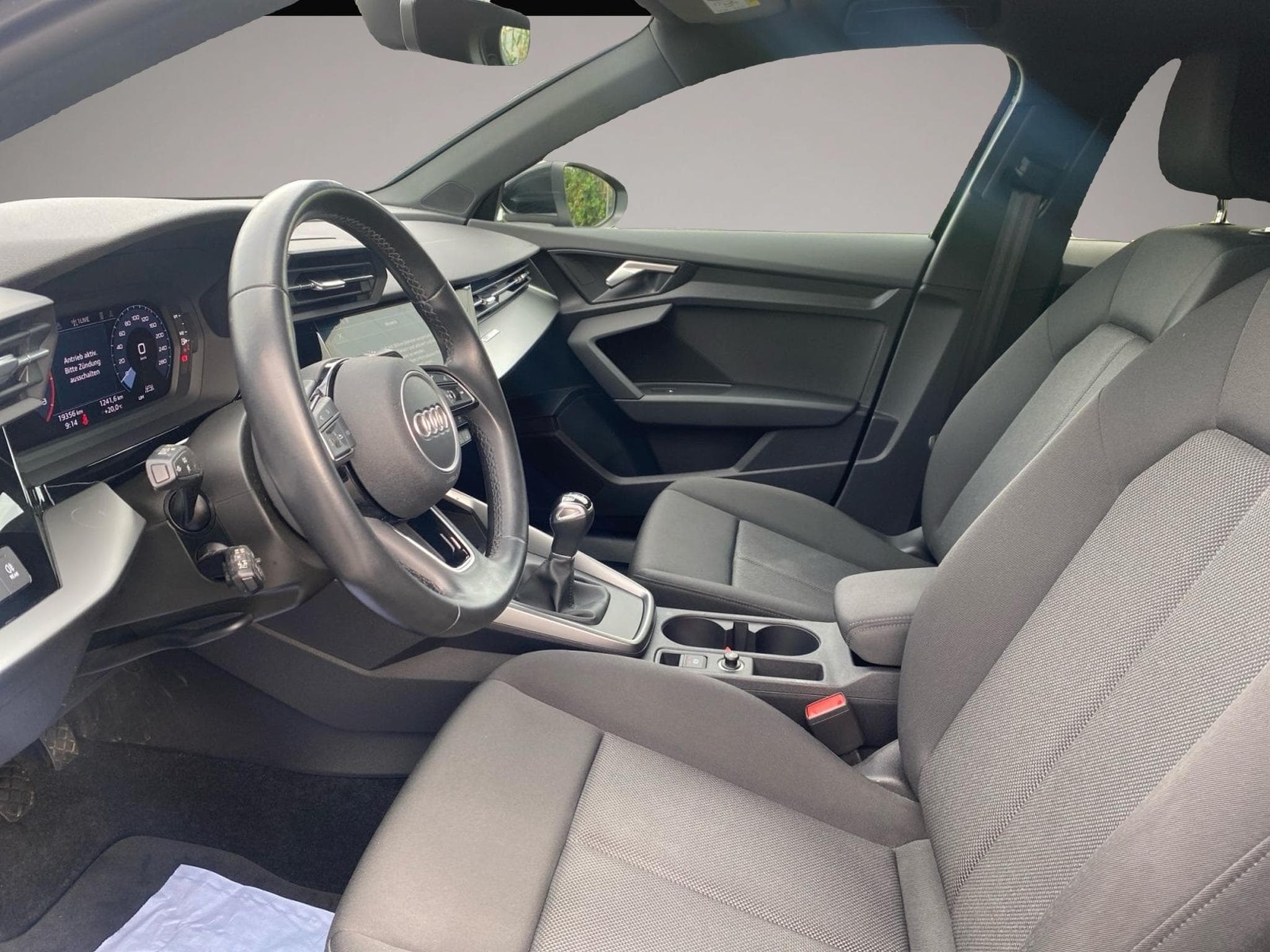 Audi A3 (2022) - Foto 9