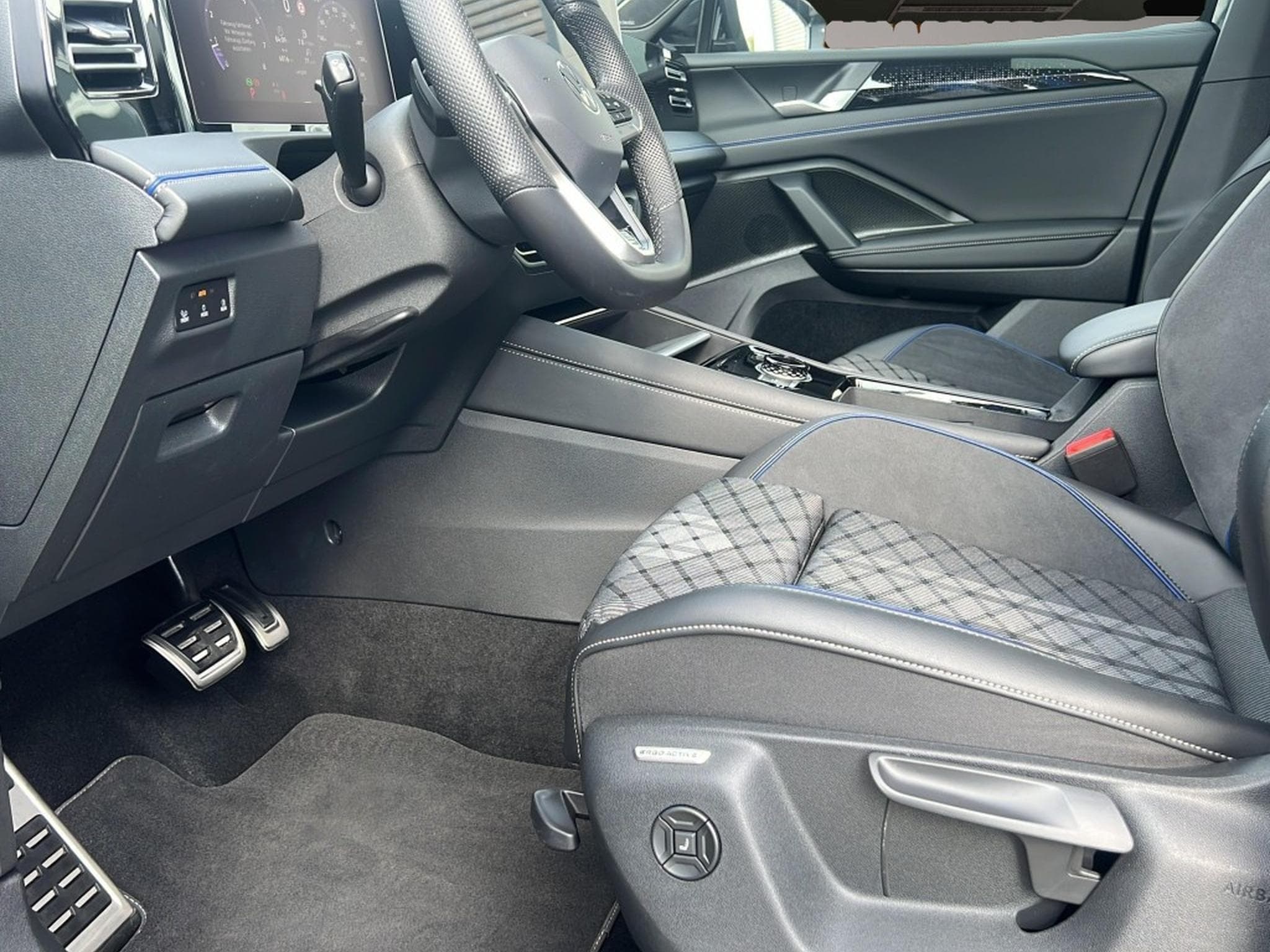 VW Tiguan (2025) - Foto 7