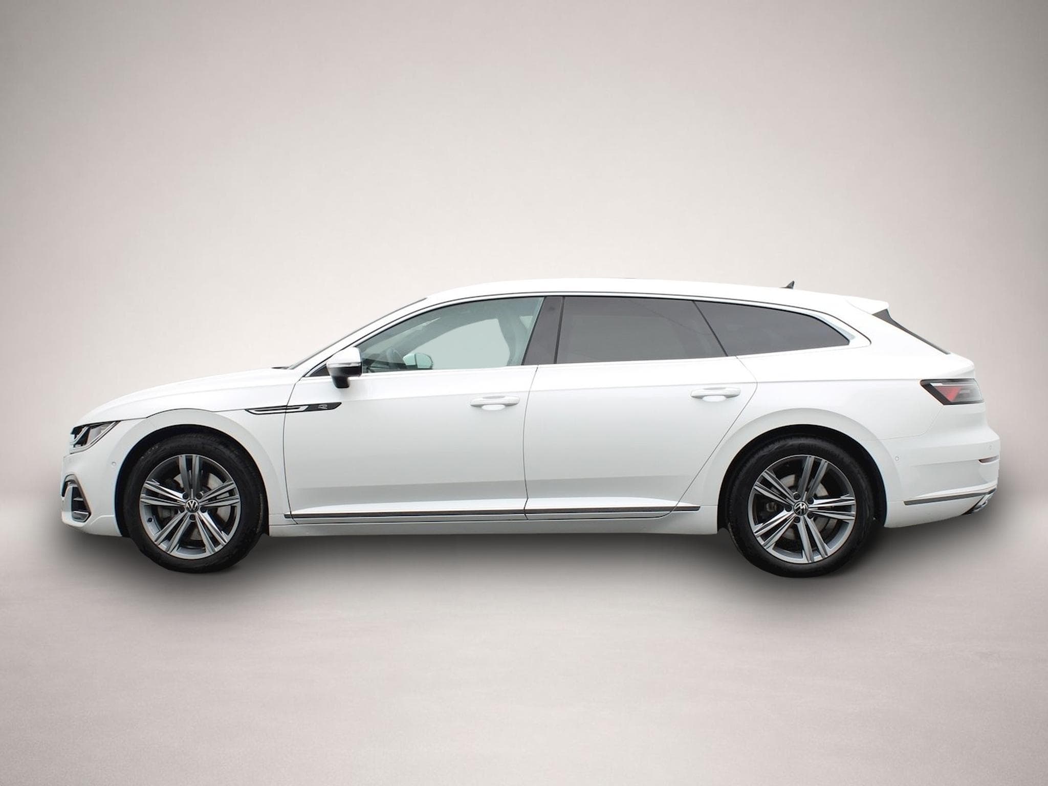 VW Arteon (2023) - Foto 2