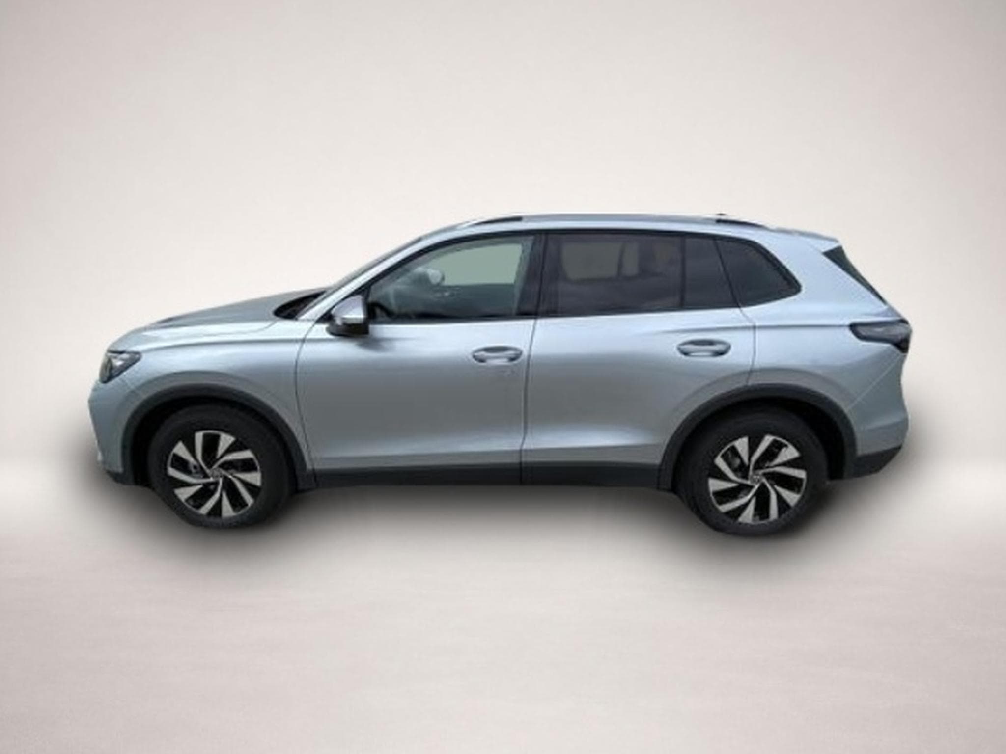 VW Tiguan (2025) - Photo 3