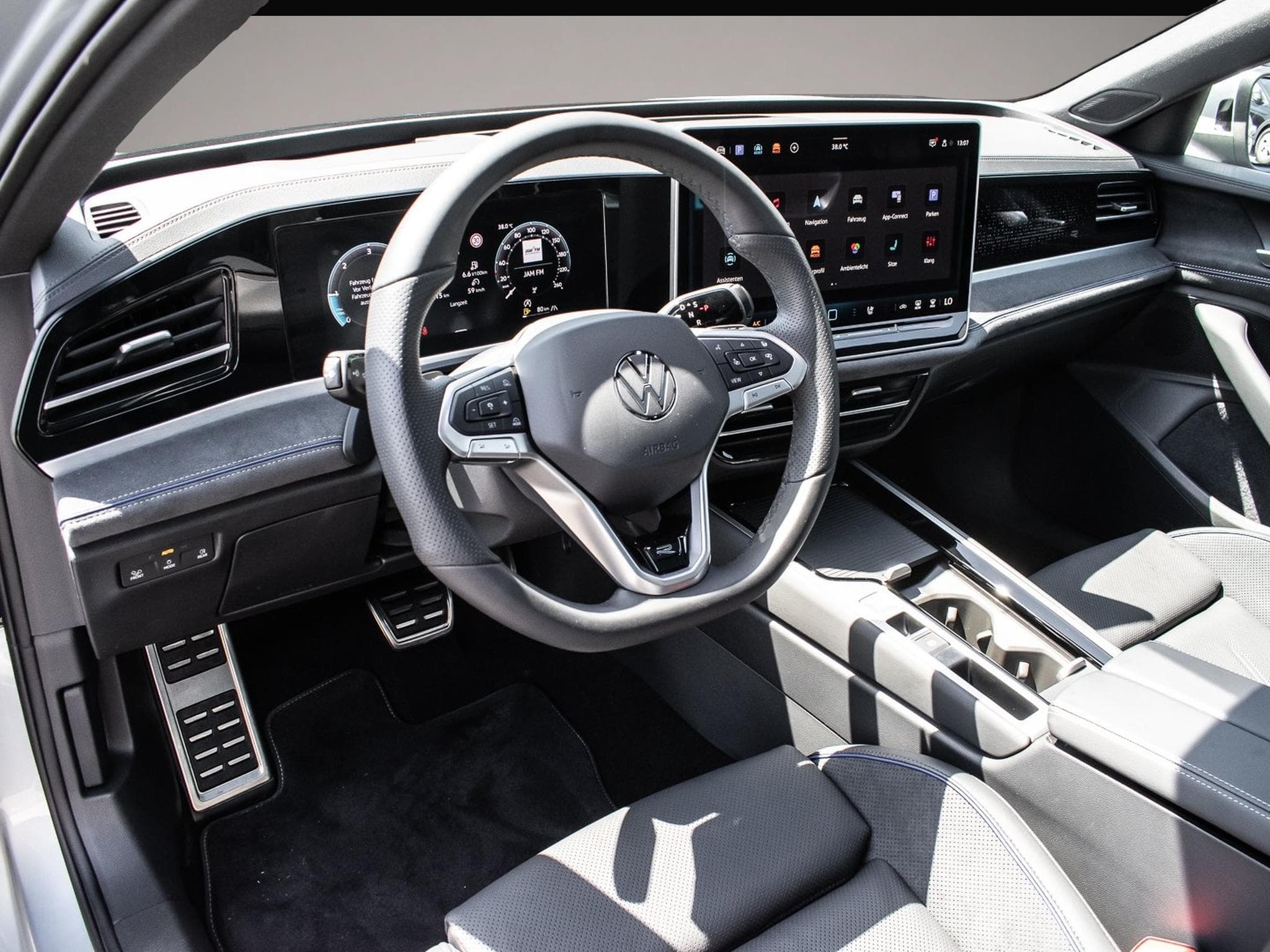 VW Passat (2025) - Foto 7