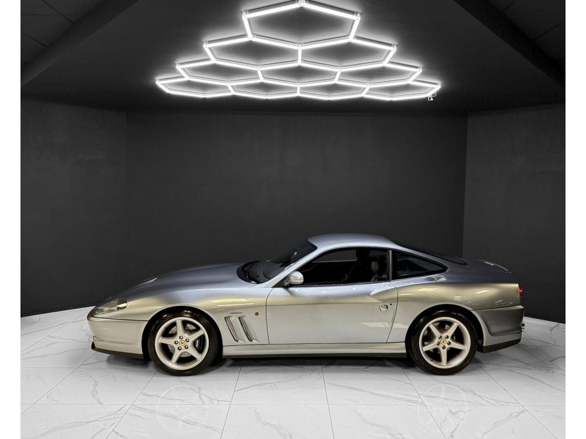Ferrari 550 MARANELLO / 5.5 V12  / FULL SERVICE (1998) - Foto 2