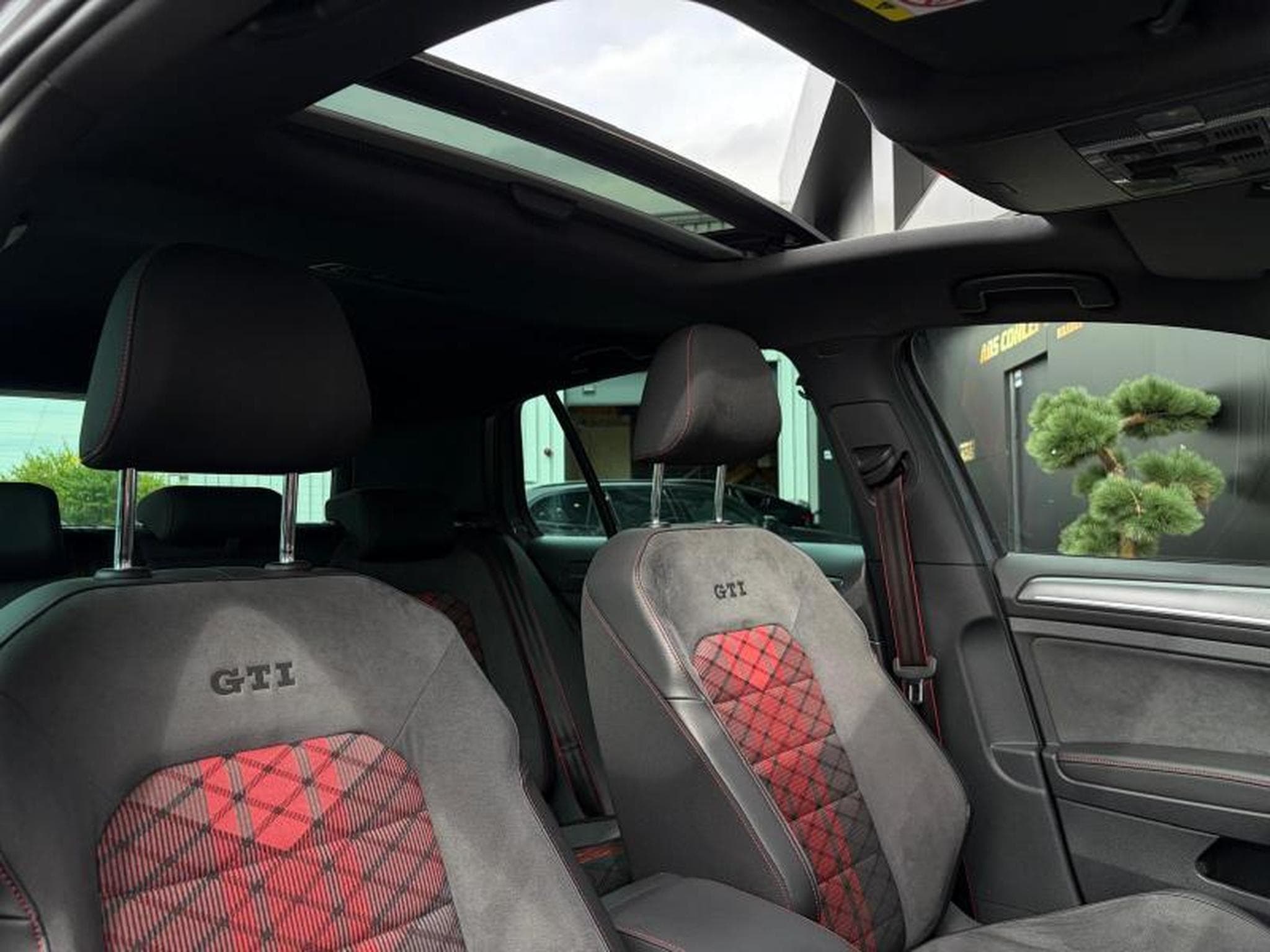 VW Golf GTI 2020 TCR (2020) - Photo 7