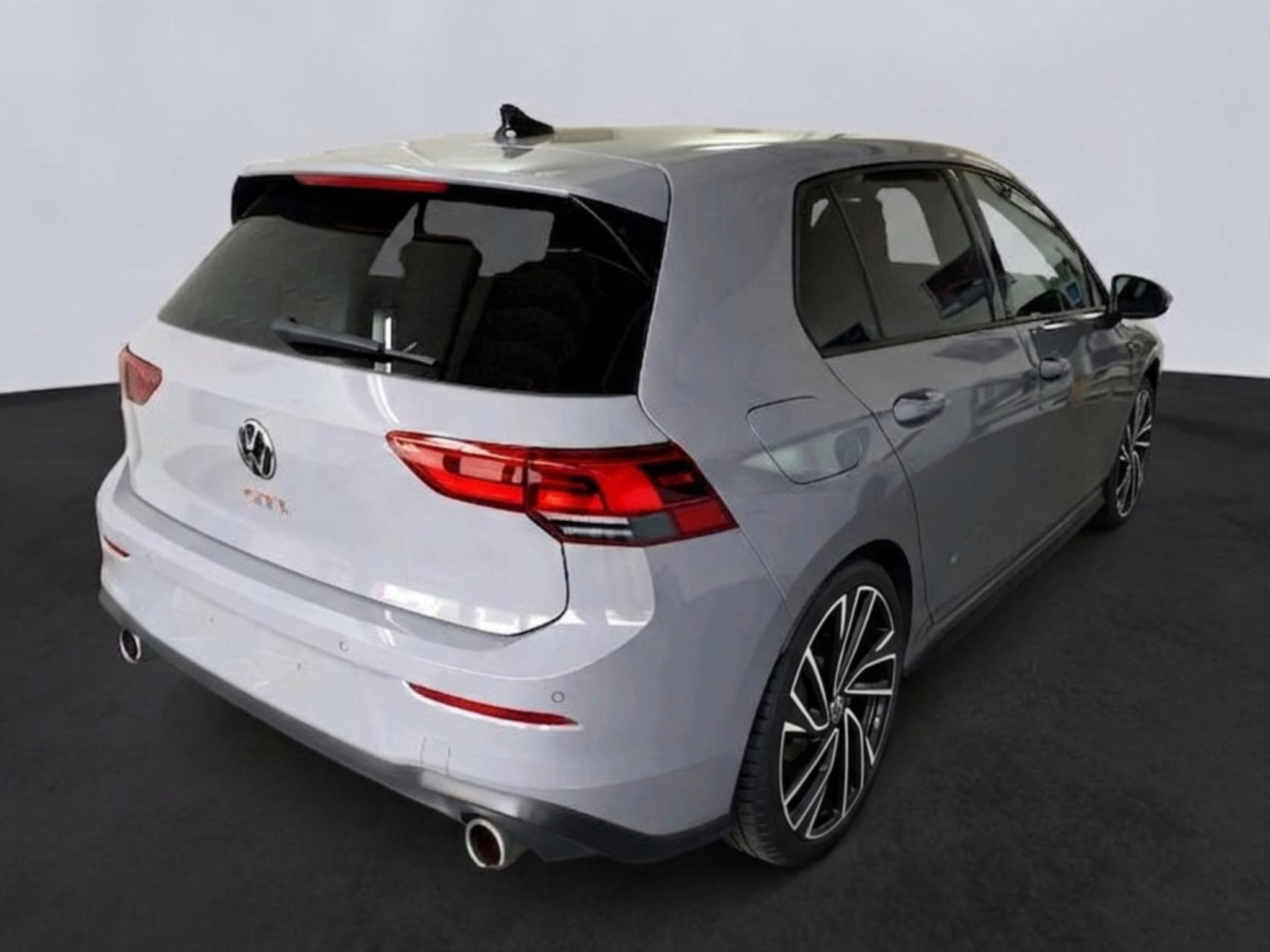 VW Golf GTI 2.0 TSI BVM6 245 CV *BOITE MECA* JANTES 19* CARPLAY* (2023) - Foto 3