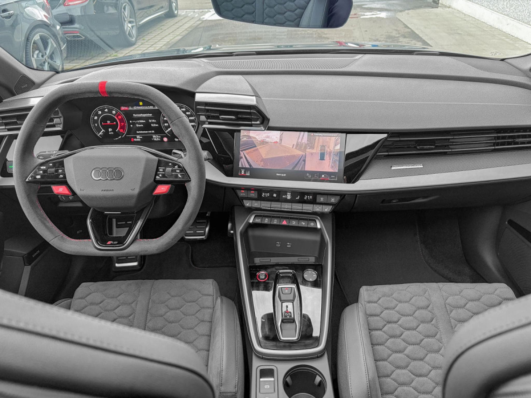 Audi RS3 2.5 TFSI SPORTBACK QUATTRO/ GARANTIE 5/Pano/19/360°/SONOS/SC (2026) - Photo 8