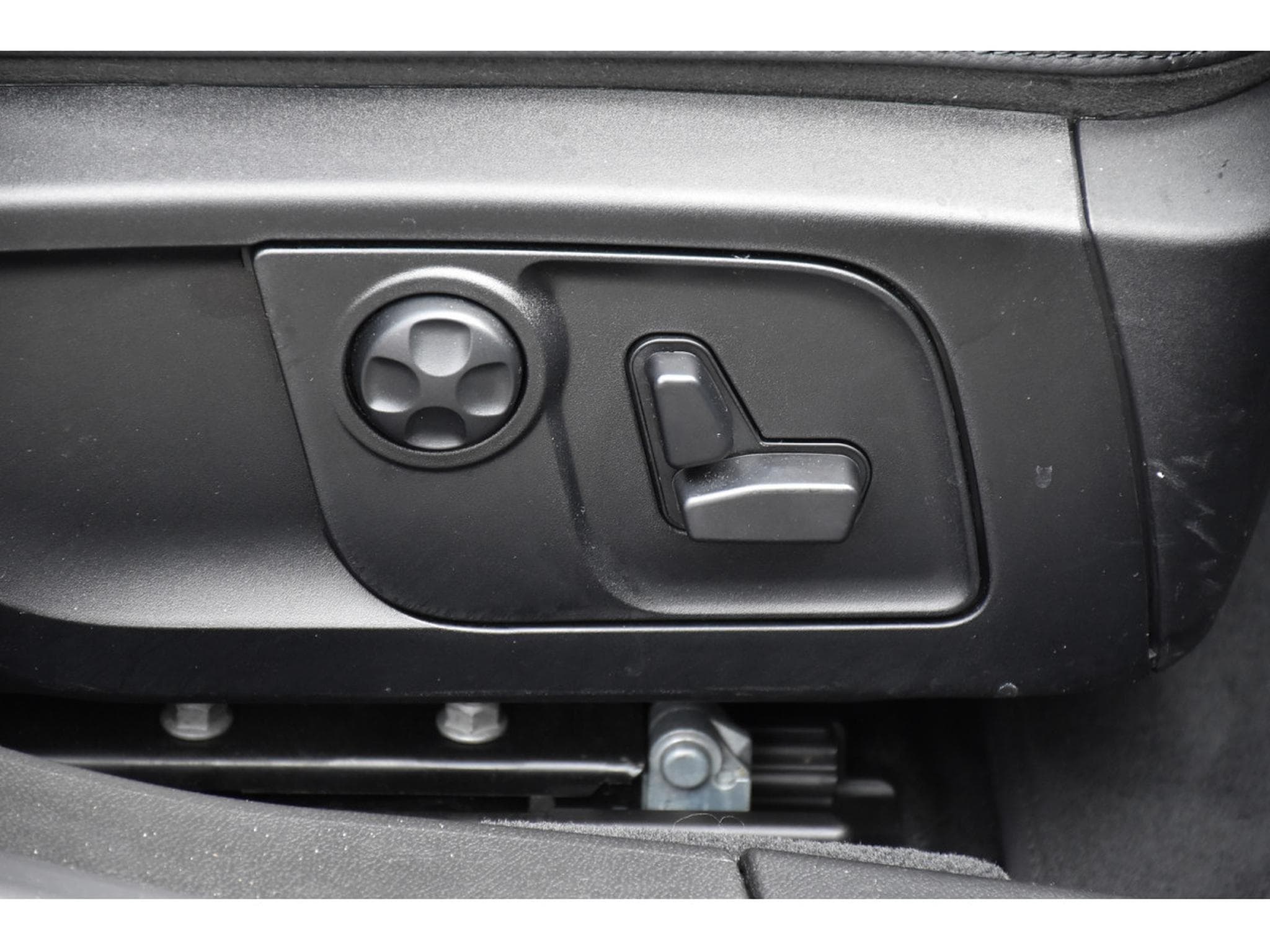 Maserati Ghibli 3.0 V6 BiTurbo Ribelle CUIR MEMO GPS KEYLESS (2018) - Foto 18