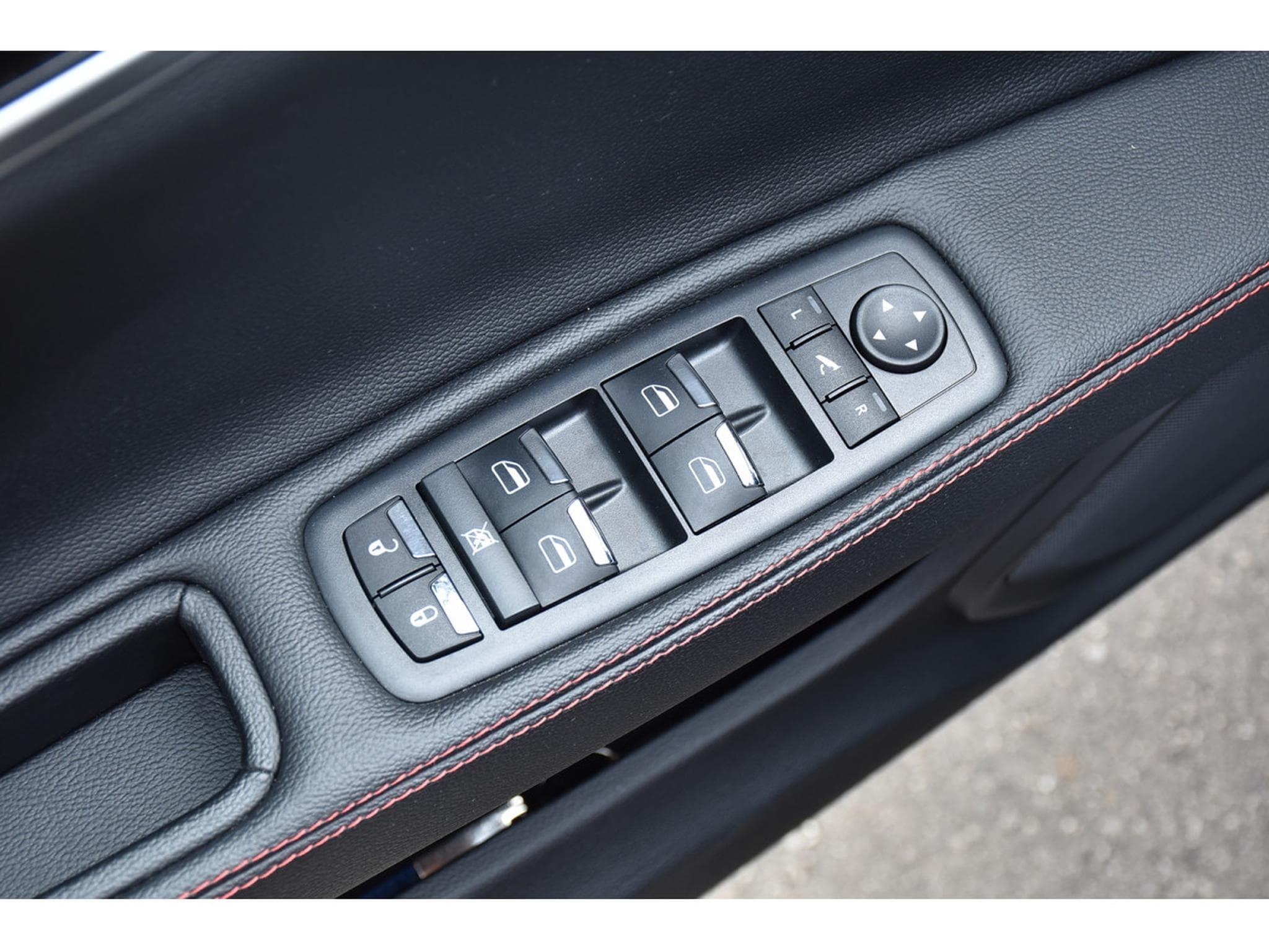 Maserati Ghibli 3.0 V6 BiTurbo Ribelle CUIR MEMO GPS KEYLESS (2018) - Foto 20