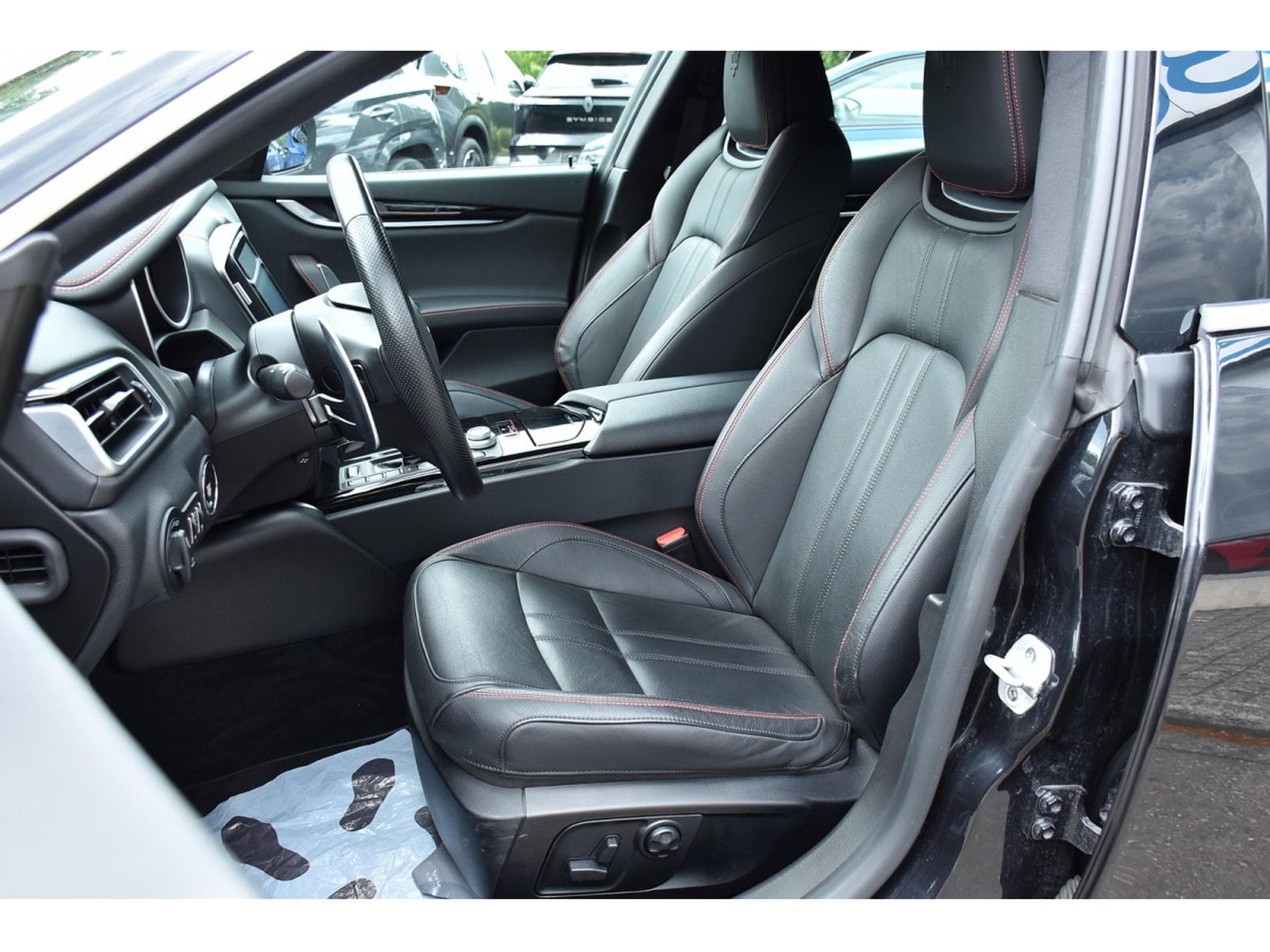 Maserati Ghibli 3.0 V6 BiTurbo Ribelle CUIR MEMO GPS KEYLESS (2018) - Foto 5