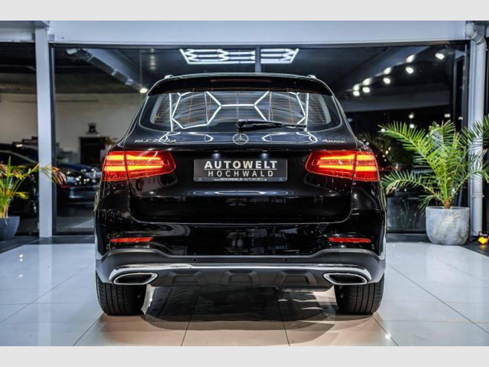 Mercedes GLC 220 GLC 220d 4Matic G-Tronic AMG-Line NAVI LED RFK (2016) - Foto 12