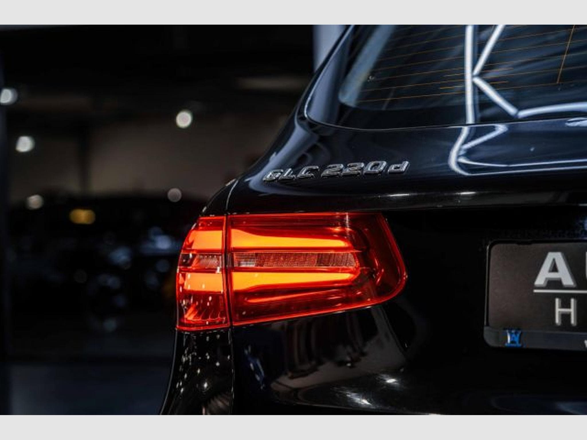 Mercedes GLC 220 GLC 220d 4Matic G-Tronic AMG-Line NAVI LED RFK (2016) - Foto 13