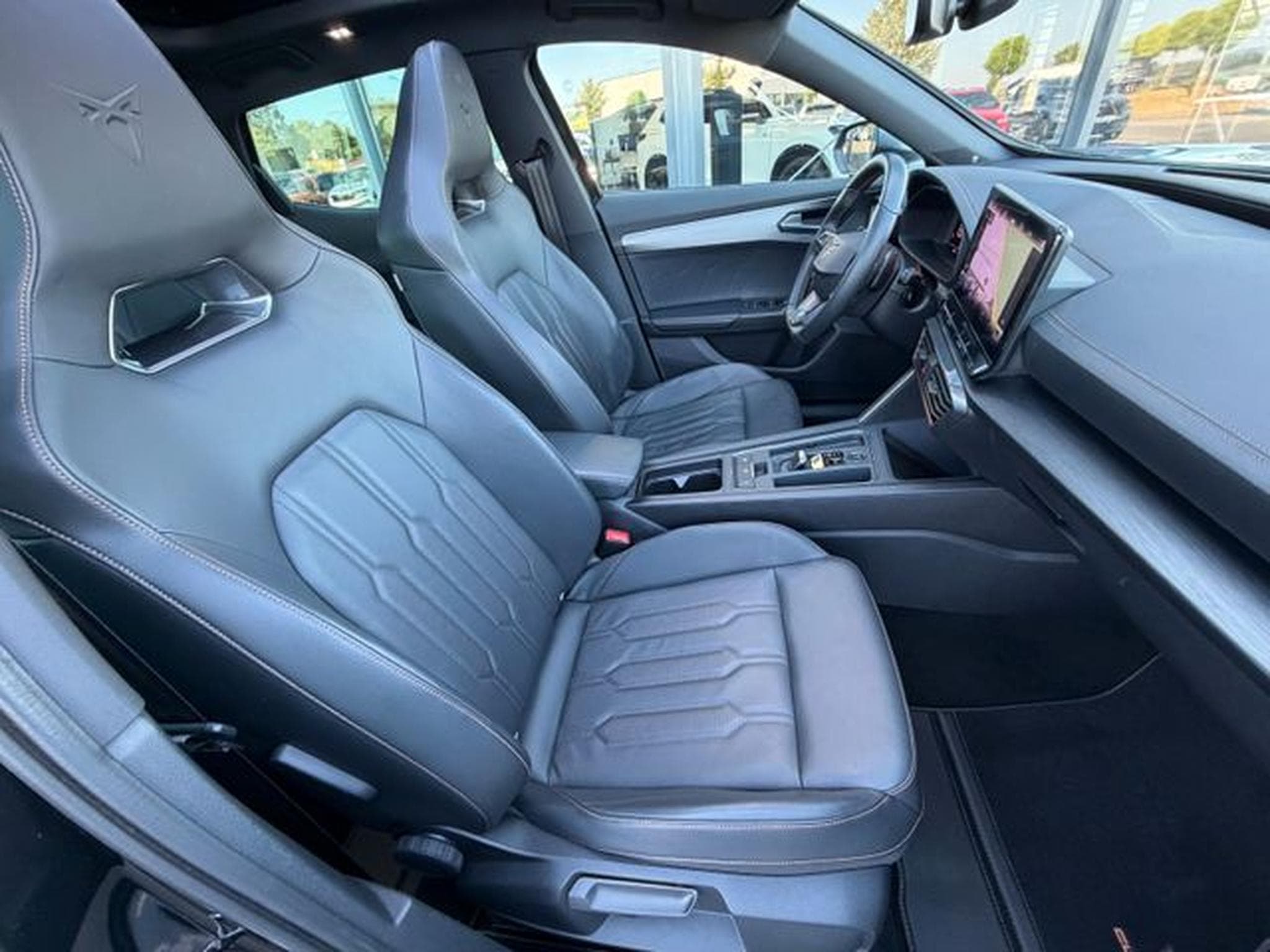 Cupra Formentor Formentor VZ 4Drive Pano Leder AHK 360° Beats (2021) - Foto 15
