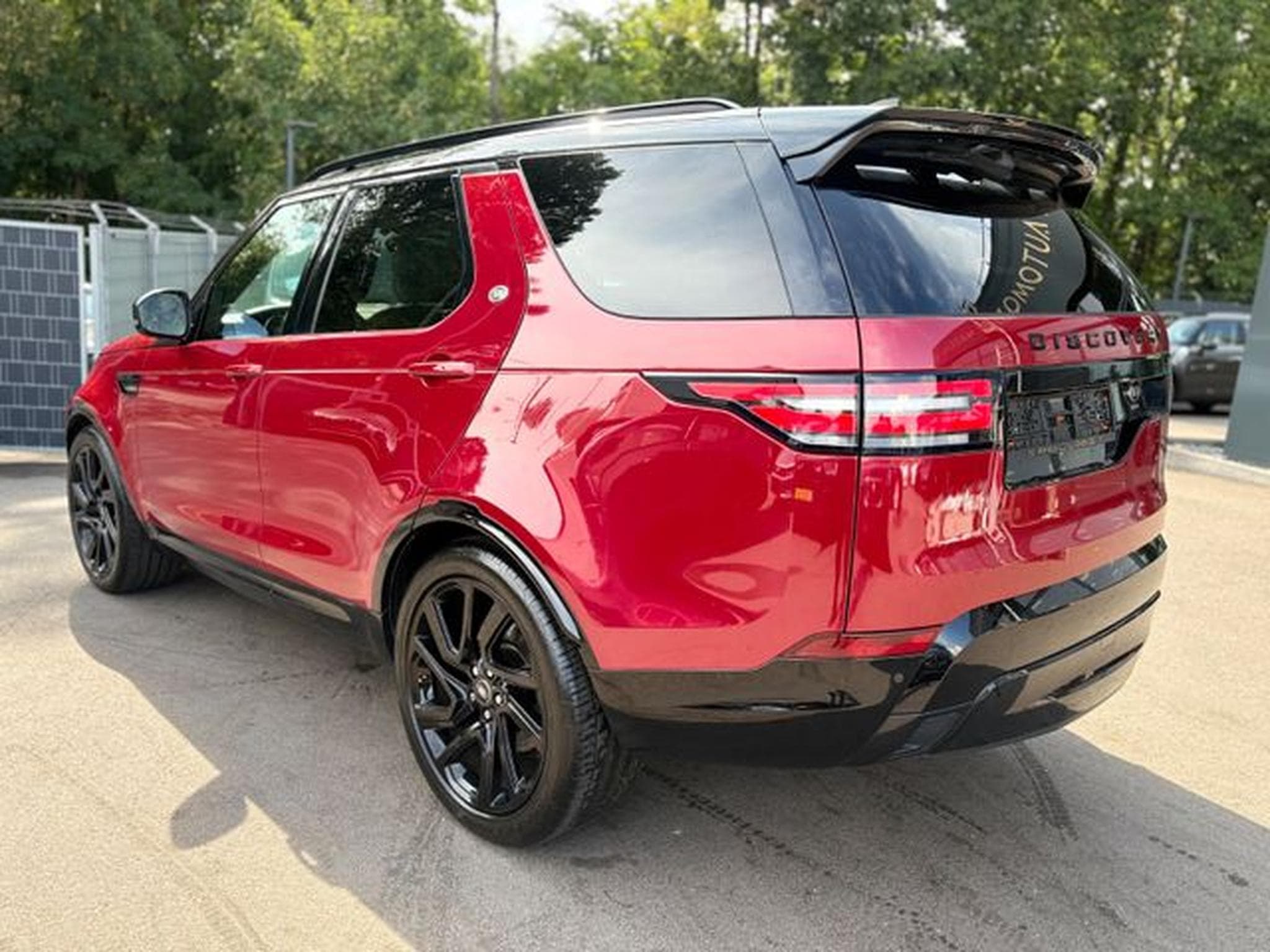 Land-Rover Discovery DISCOVERY HSE DYNAMIC*2.HD*LUFT*4X SHZ*7 SITZER* (2018) - Photo 10