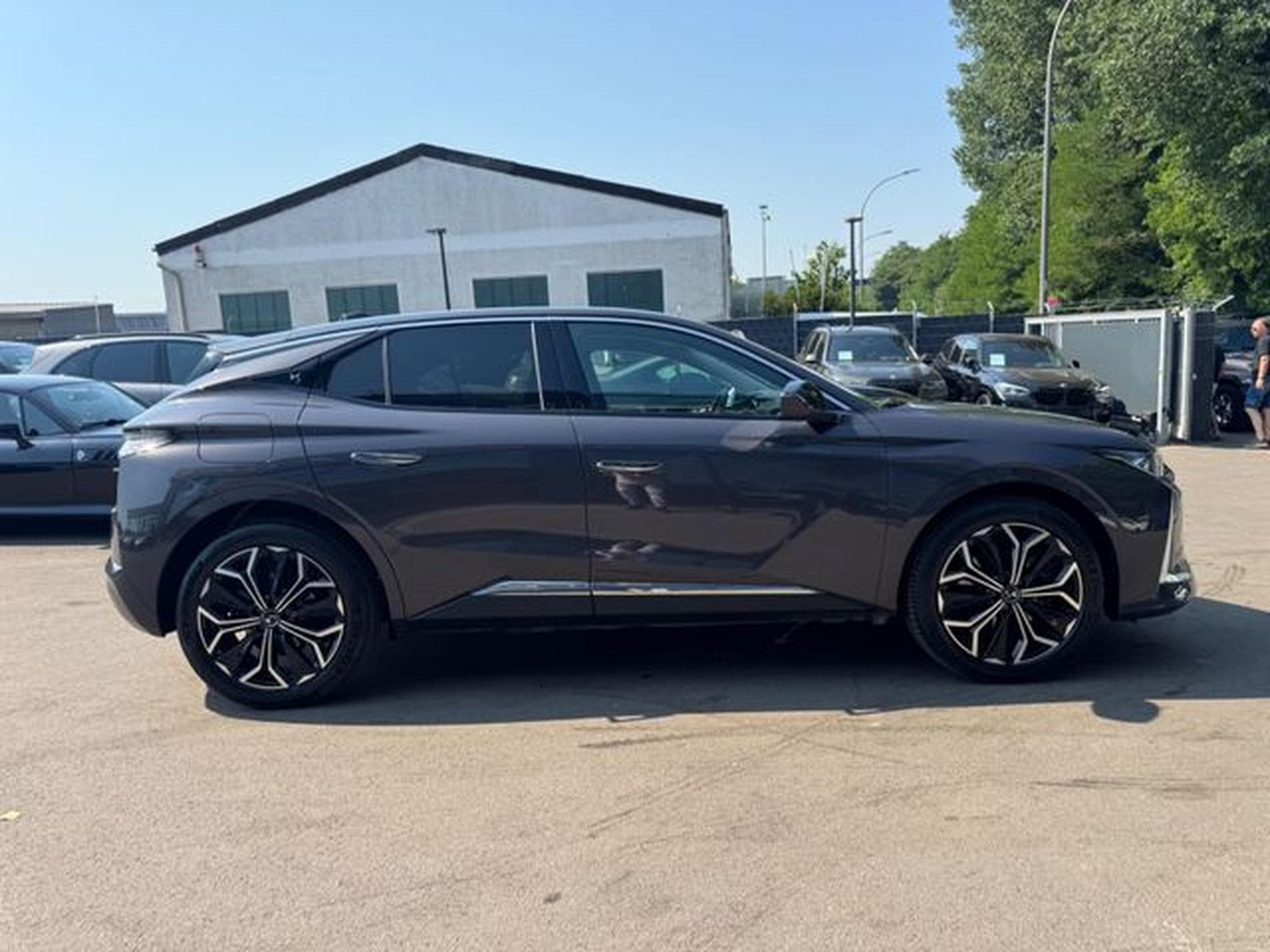 DS Automobiles DS4 DS4 E-TENSE ÉTOILE ALCANTARA *LED*NAVI*ASSIST* (2025) - Foto 14