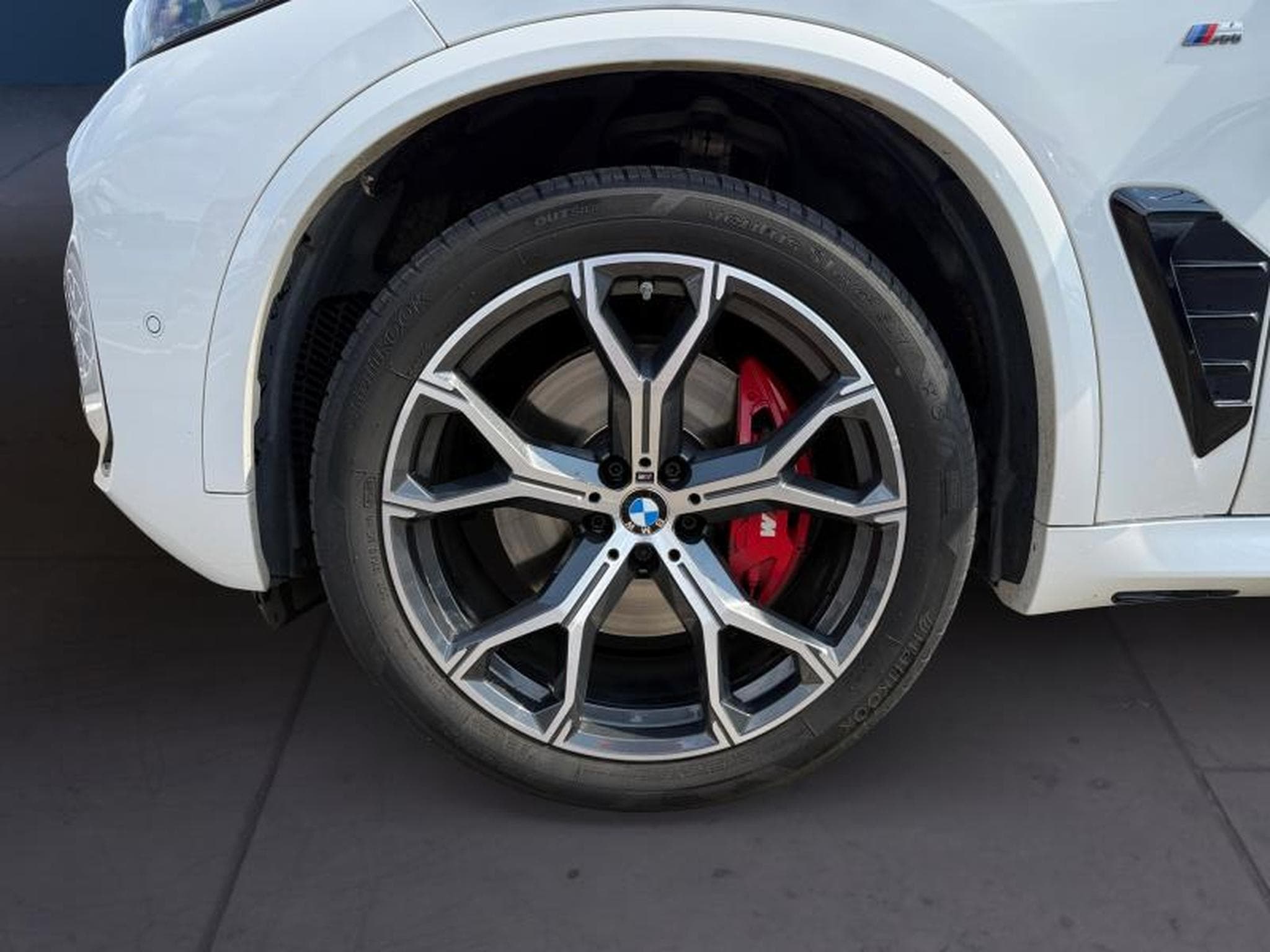 BMW X5 X5 xDrive40d Kit M Sport (2023) - Foto 10