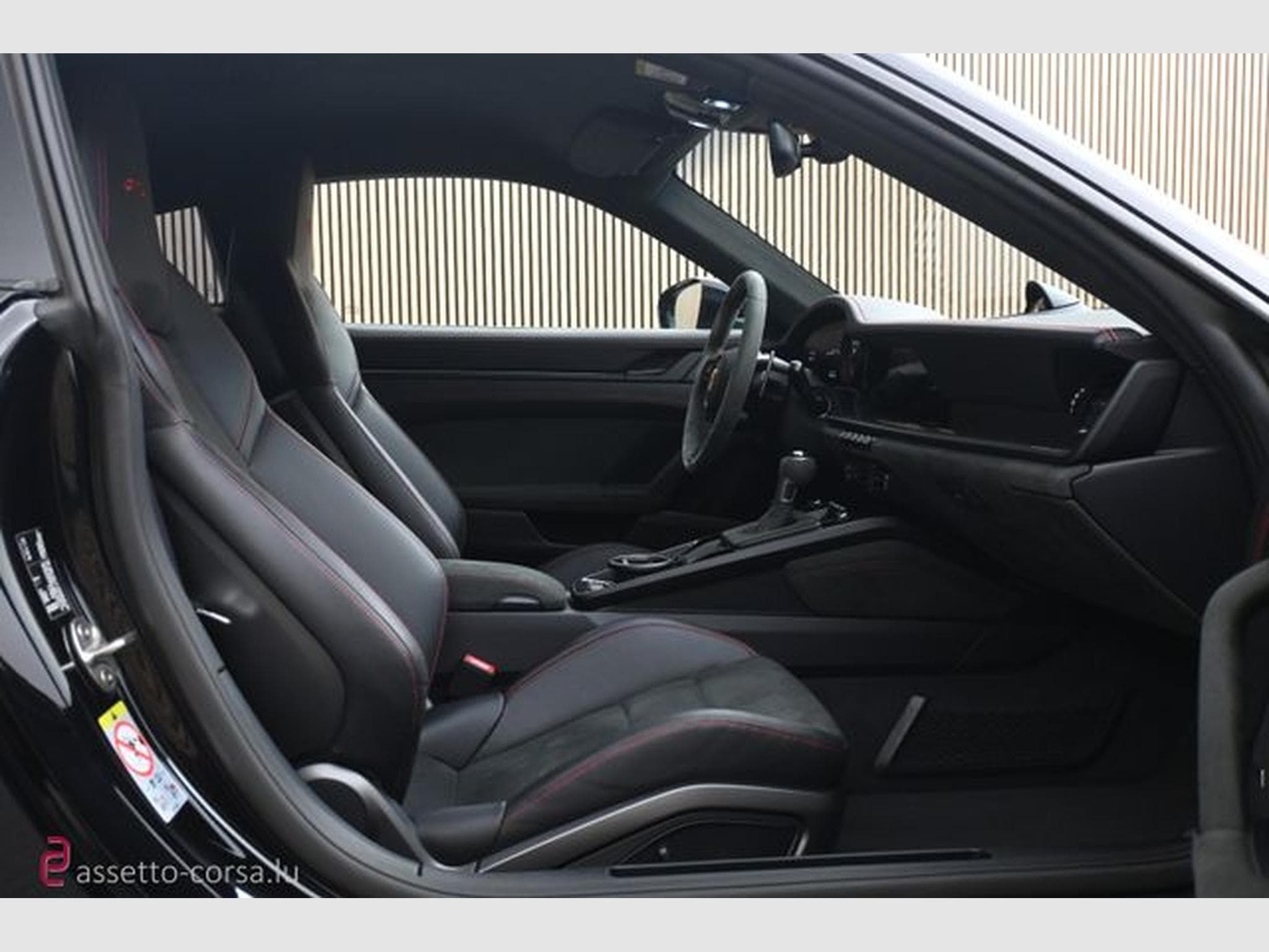 Porsche 911 911 (992.1) GT3*Lift*Chrono*90L*PDLS*BOSE (2023) - Photo 23