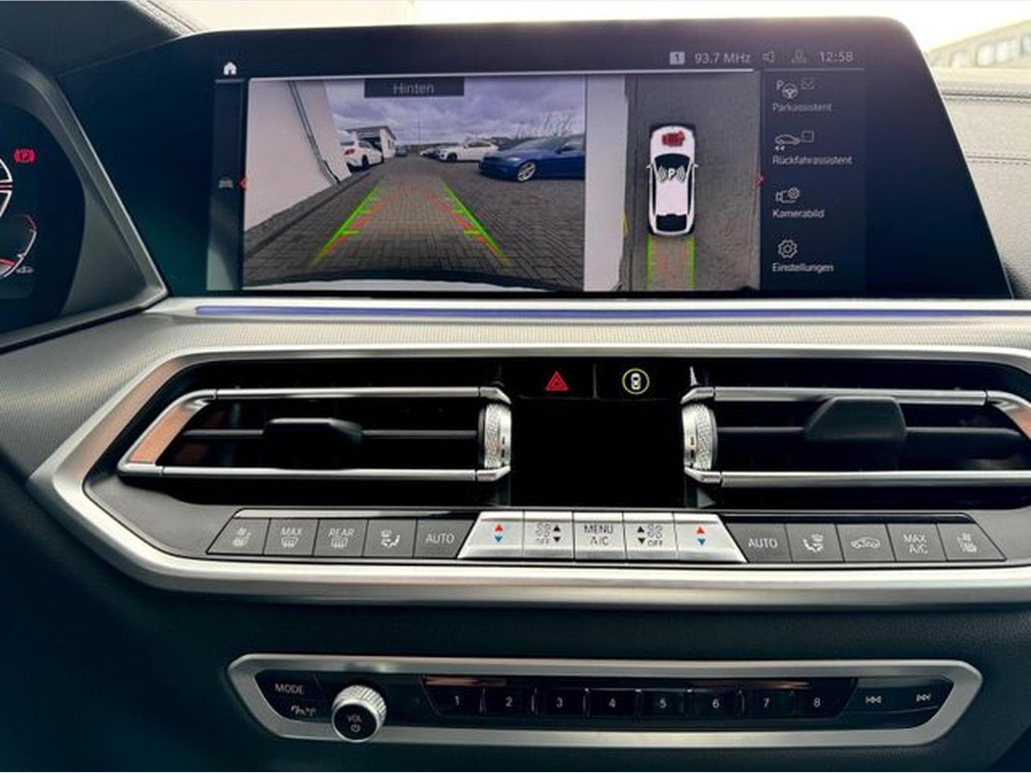 BMW X6 X6 xDrive 30 d M Sport Paket /LASER/HUD/H&amp;K/CAM (2022) - Photo 18