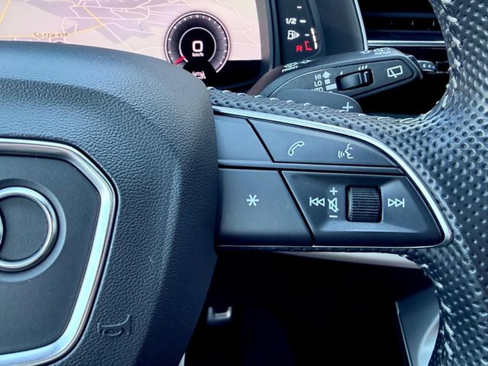 Audi Q7 Q7 50 TDI quattro S line Sport Plus Paket (2019) - Photo 18
