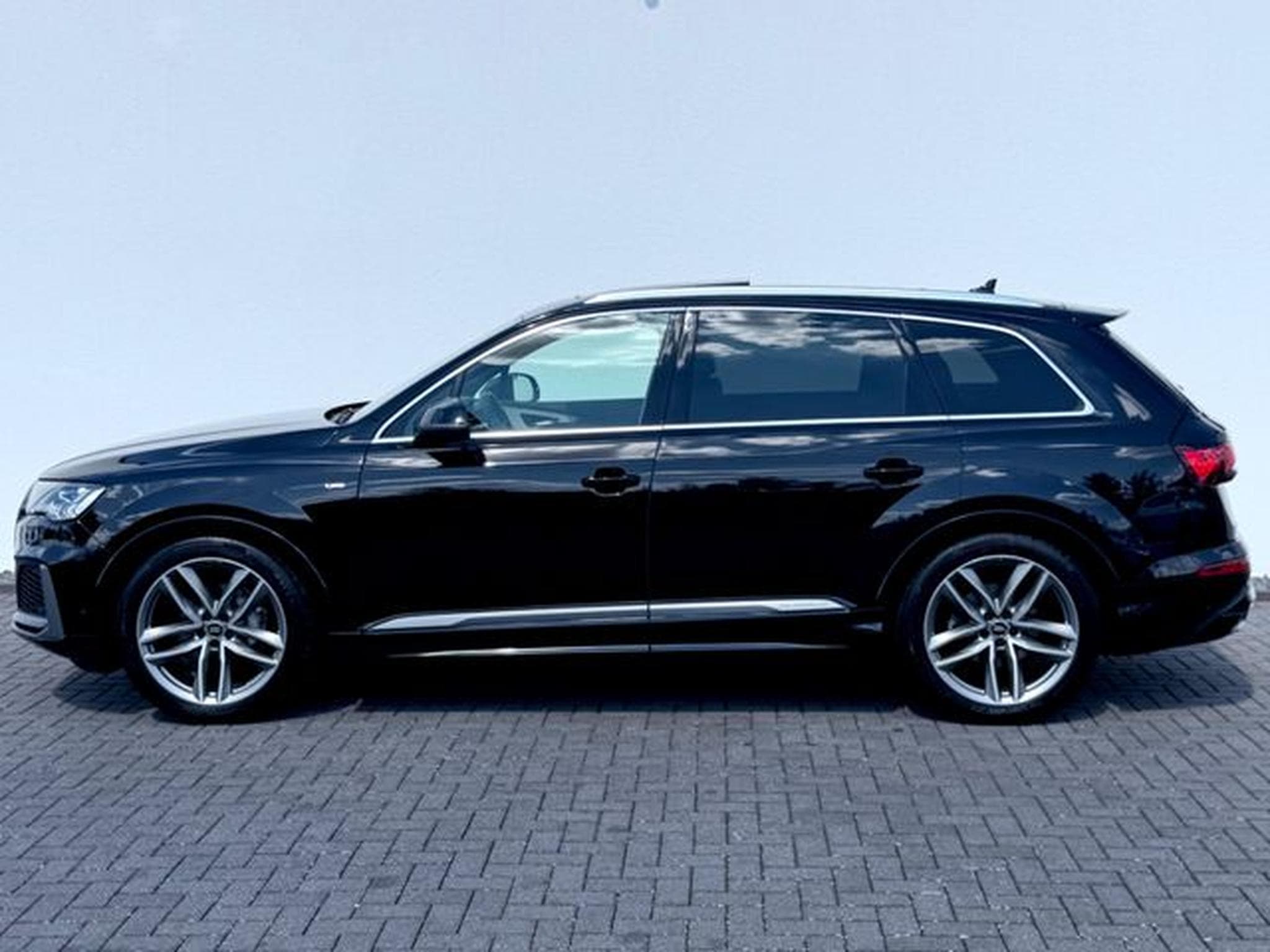 Audi Q7 Q7 50 TDI quattro S line Sport Plus Paket (2019) - Photo 8