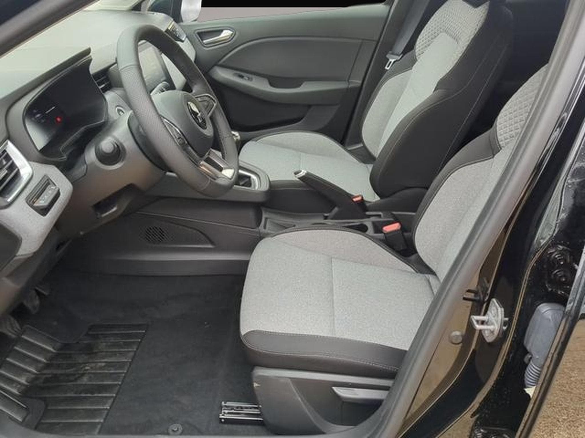 Mitsubishi Colt (2025) - Foto 3
