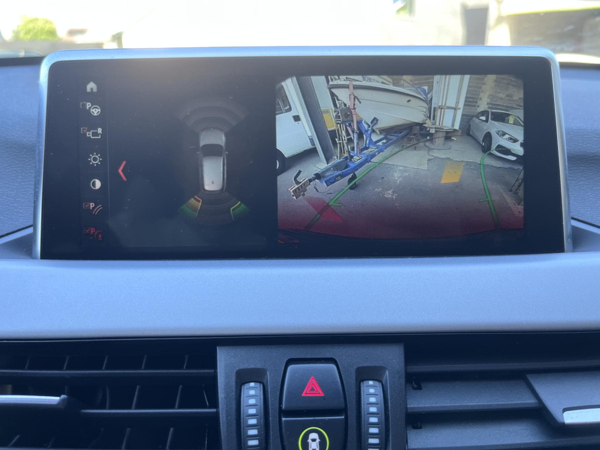 BMW X1 sDrive16dA 116PK (2020) - Photo 14