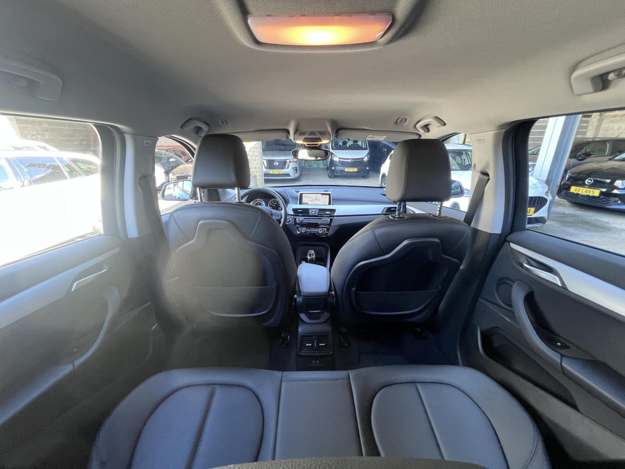 BMW X1 sDrive16dA 116PK (2020) - Photo 18