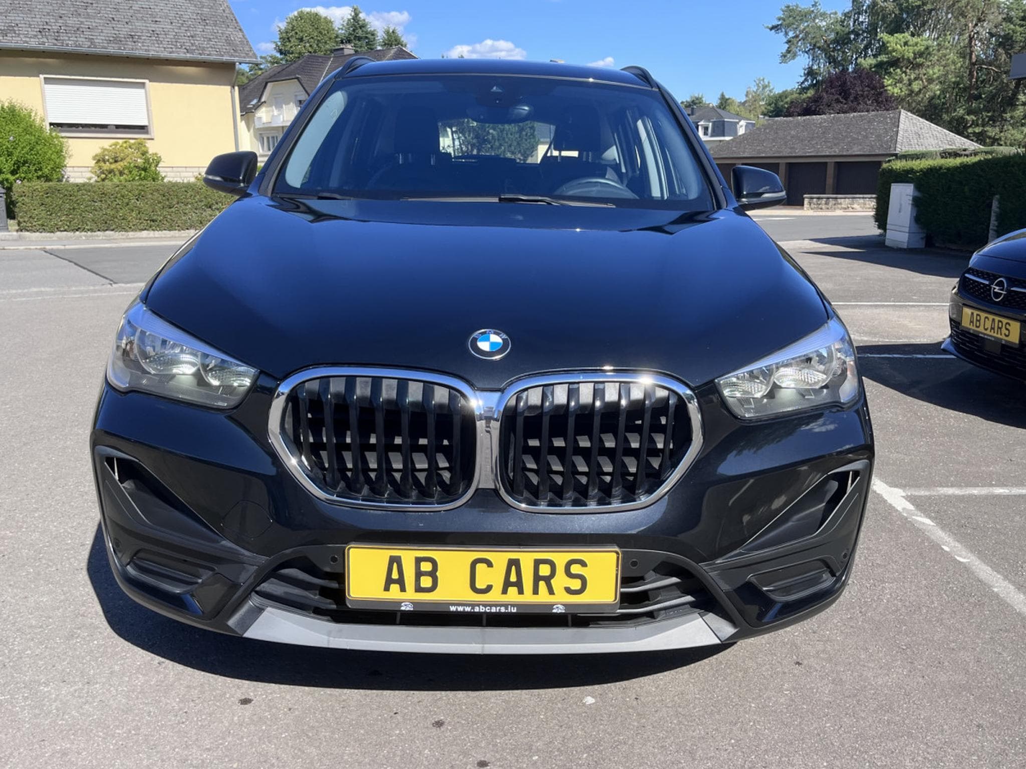 BMW X1 sDrive16dA 116PK (2020) - Photo 2