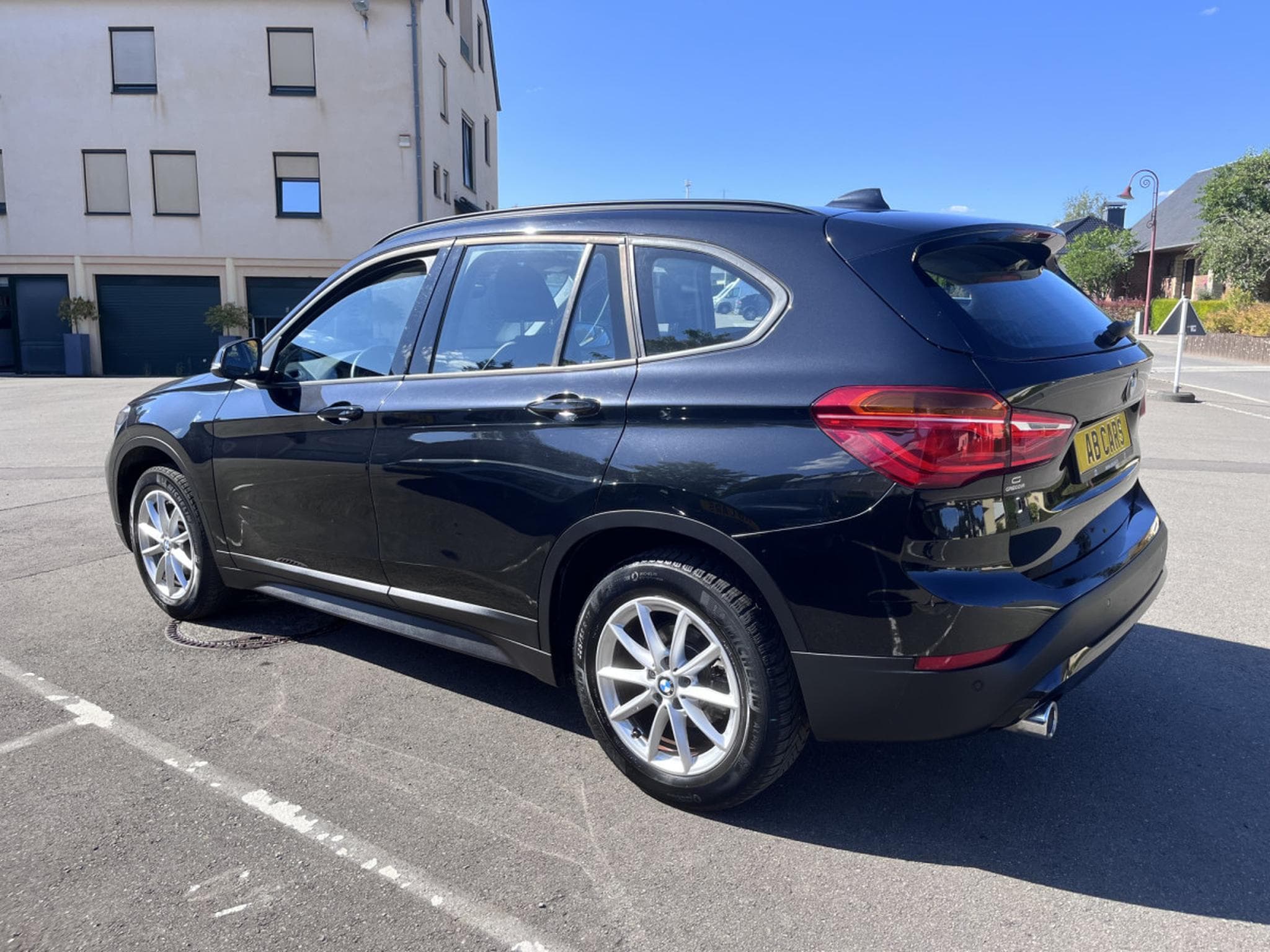 BMW X1 sDrive16dA 116PK (2020) - Photo 8