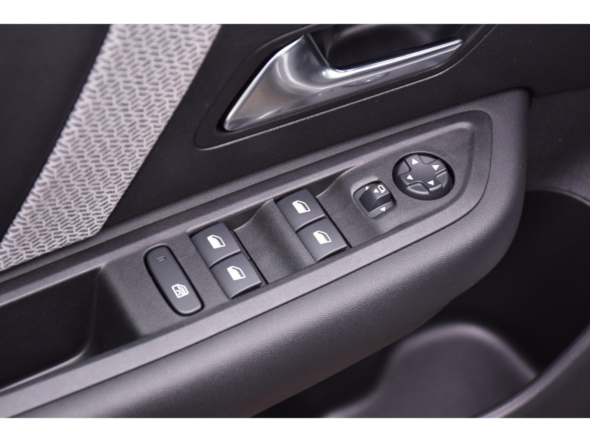 Citroën C4 1.2 PureTech 130 MAX CUIR TO HUD GPS LANE SIDE CAM360 1°MAIN (2024) - Foto 23