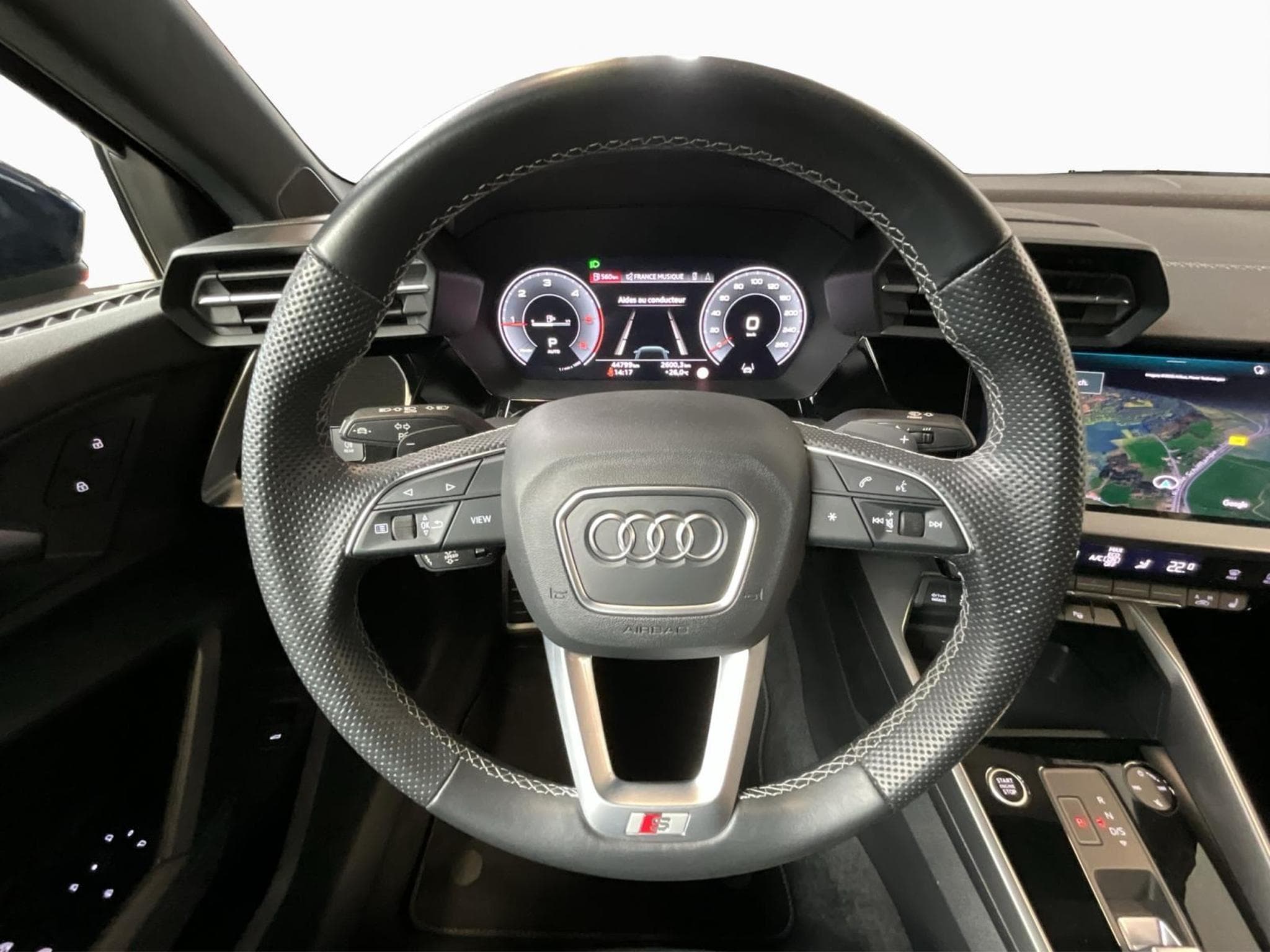 Audi A3 Berline+S-Line+35TDI+S-Tronic+P.Premium (2023) - Foto 10