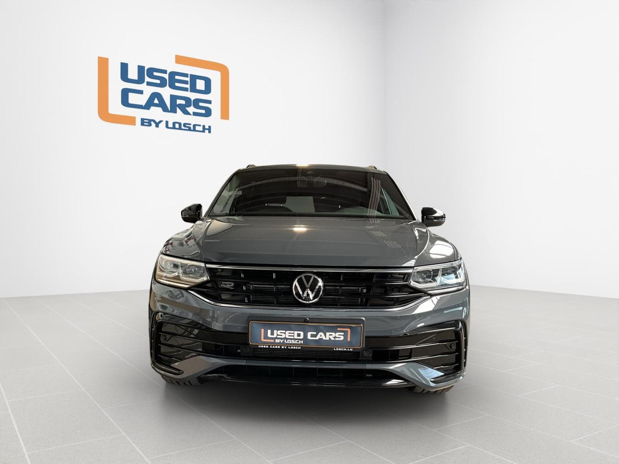 VW Tiguan R-Line+4M+DSG+Pano+BlackStyle+AHK (2023) - Foto 3