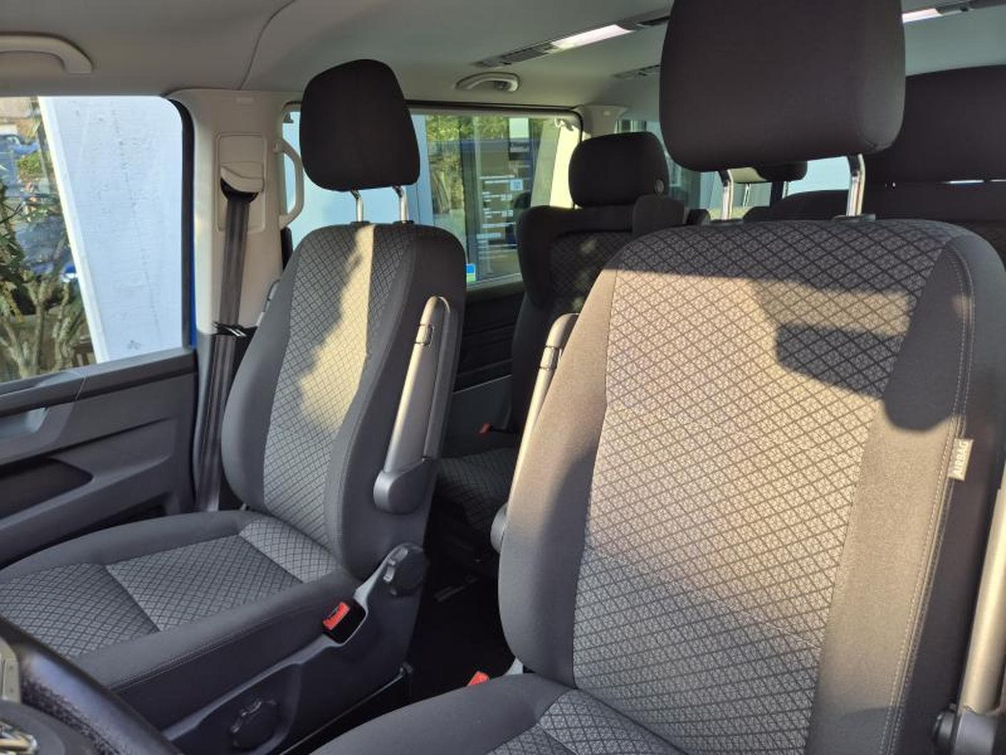 VW Multivan Trendline (2020) - Photo 6