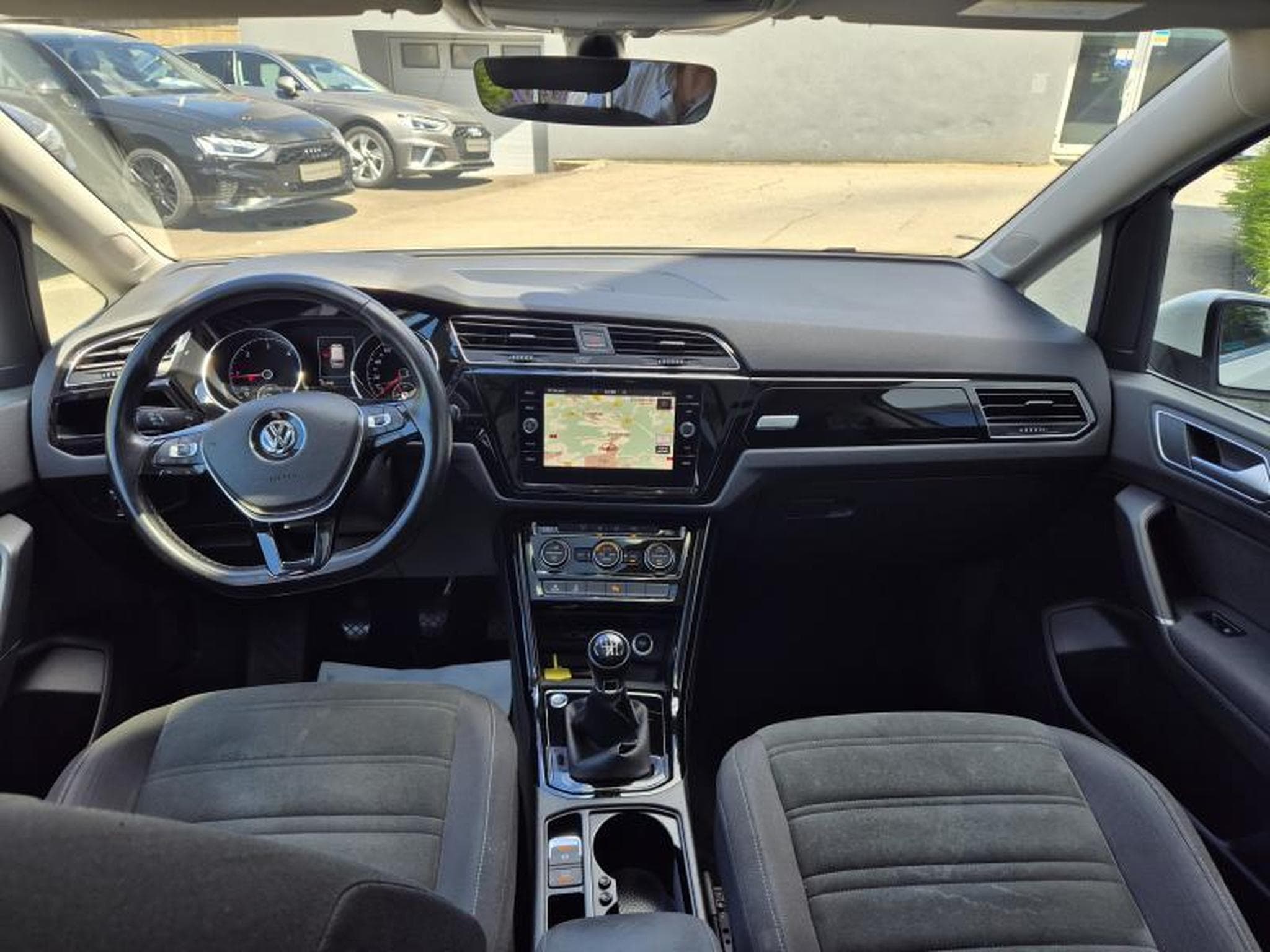 VW Touran Highline (2018) - Photo 7
