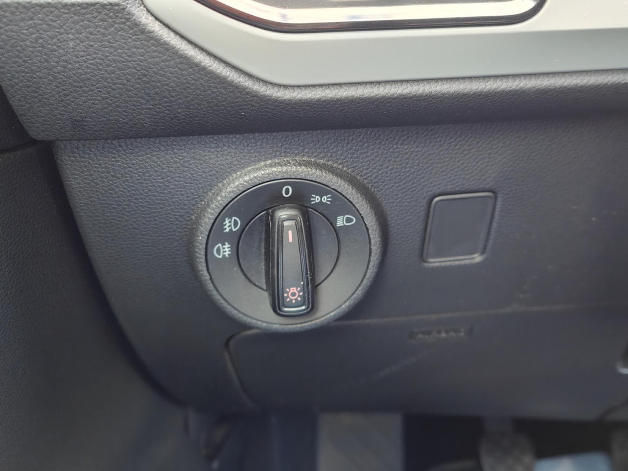Seat Ateca 1.6 TDI BLUETOOTH CLIMATISATION SIEGES CHAUFF (2020) - Foto 18