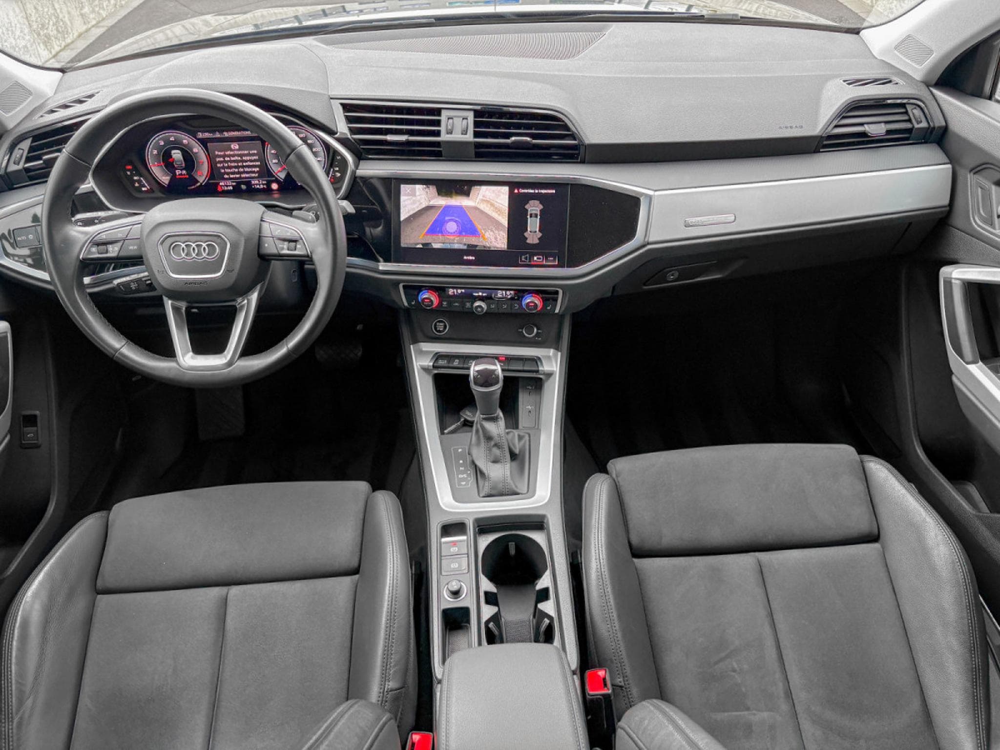 Audi Q3 Q3 Sportback 35 TFSI S line (2023) - Photo 13
