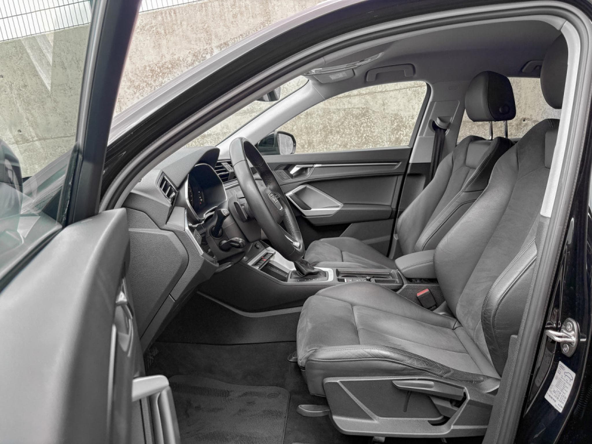 Audi Q3 Q3 Sportback 35 TFSI S line (2023) - Photo 17