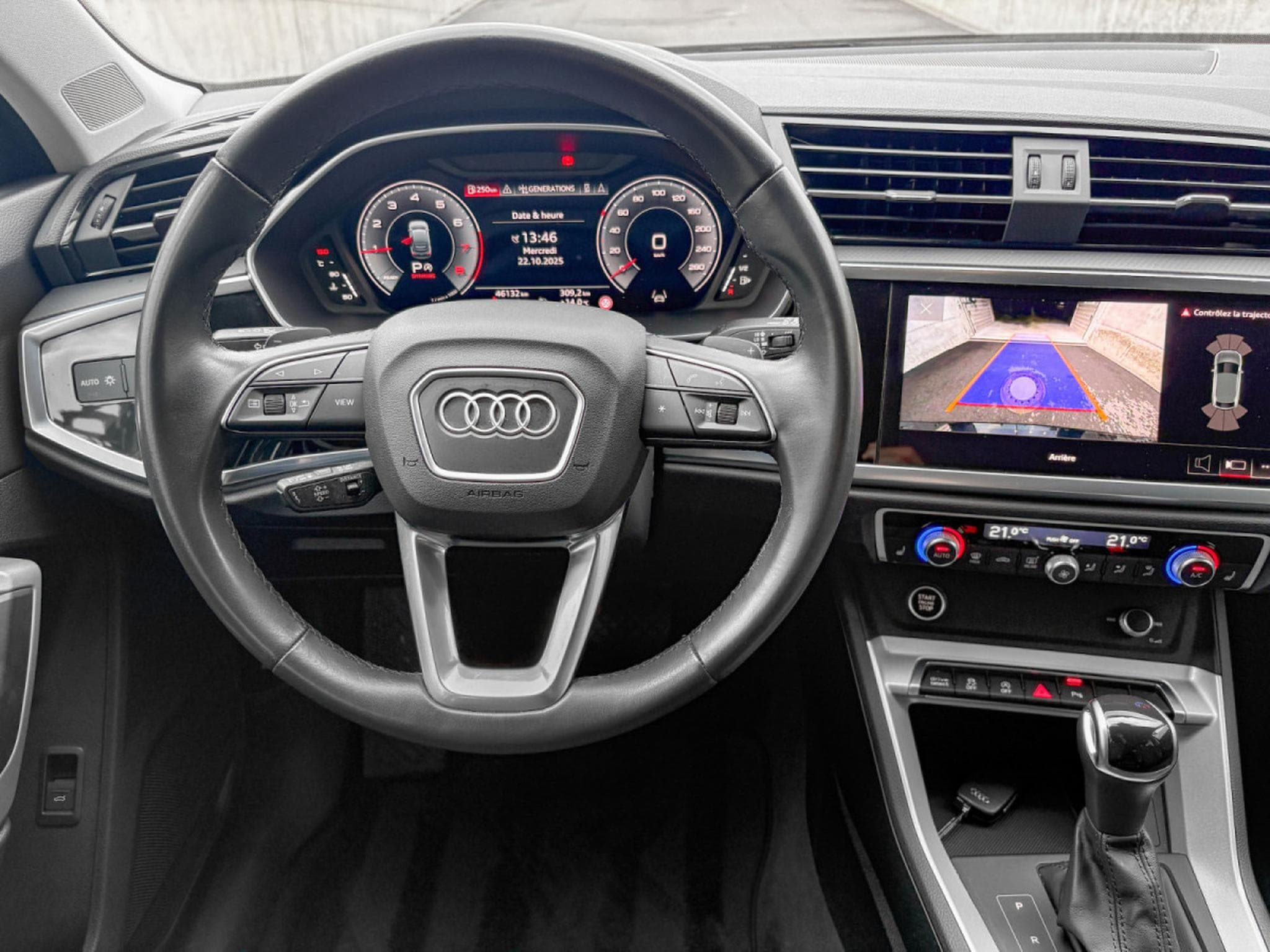 Audi Q3 Q3 Sportback 35 TFSI S line (2023) - Photo 20