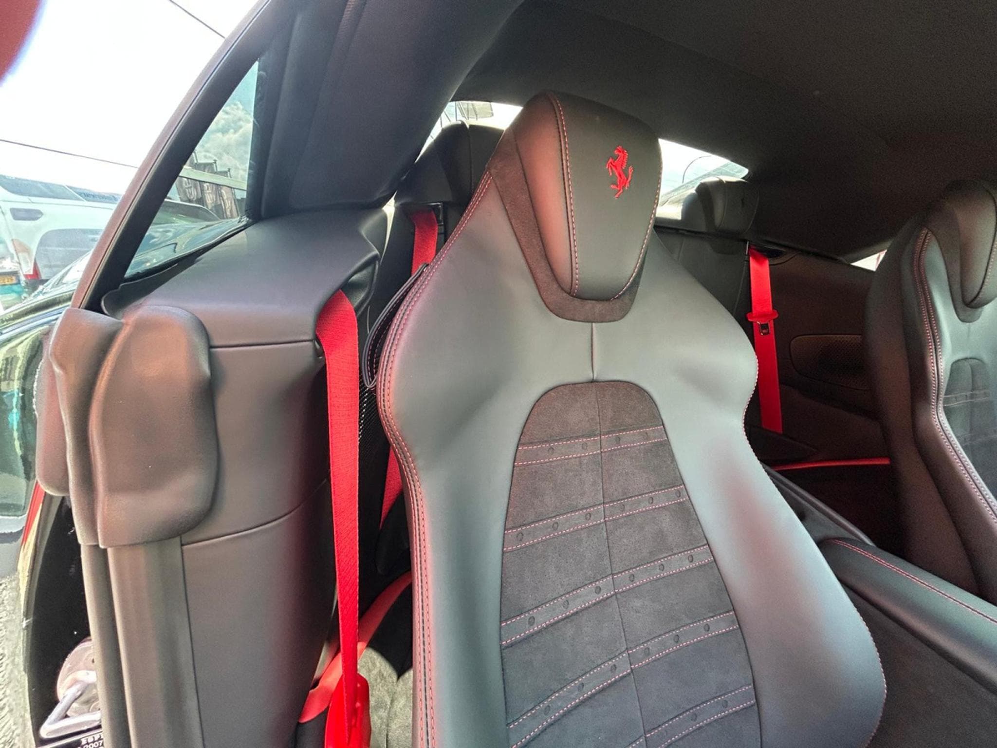 Ferrari Roma Ferrari Roma Spider (2025) - Photo 23