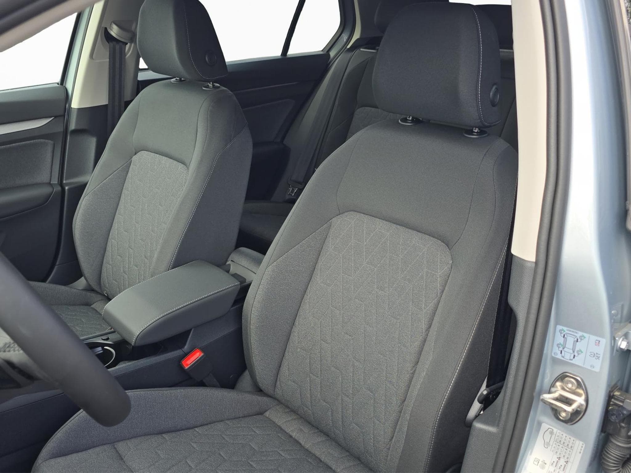 VW Golf Life (2026) - Foto 15