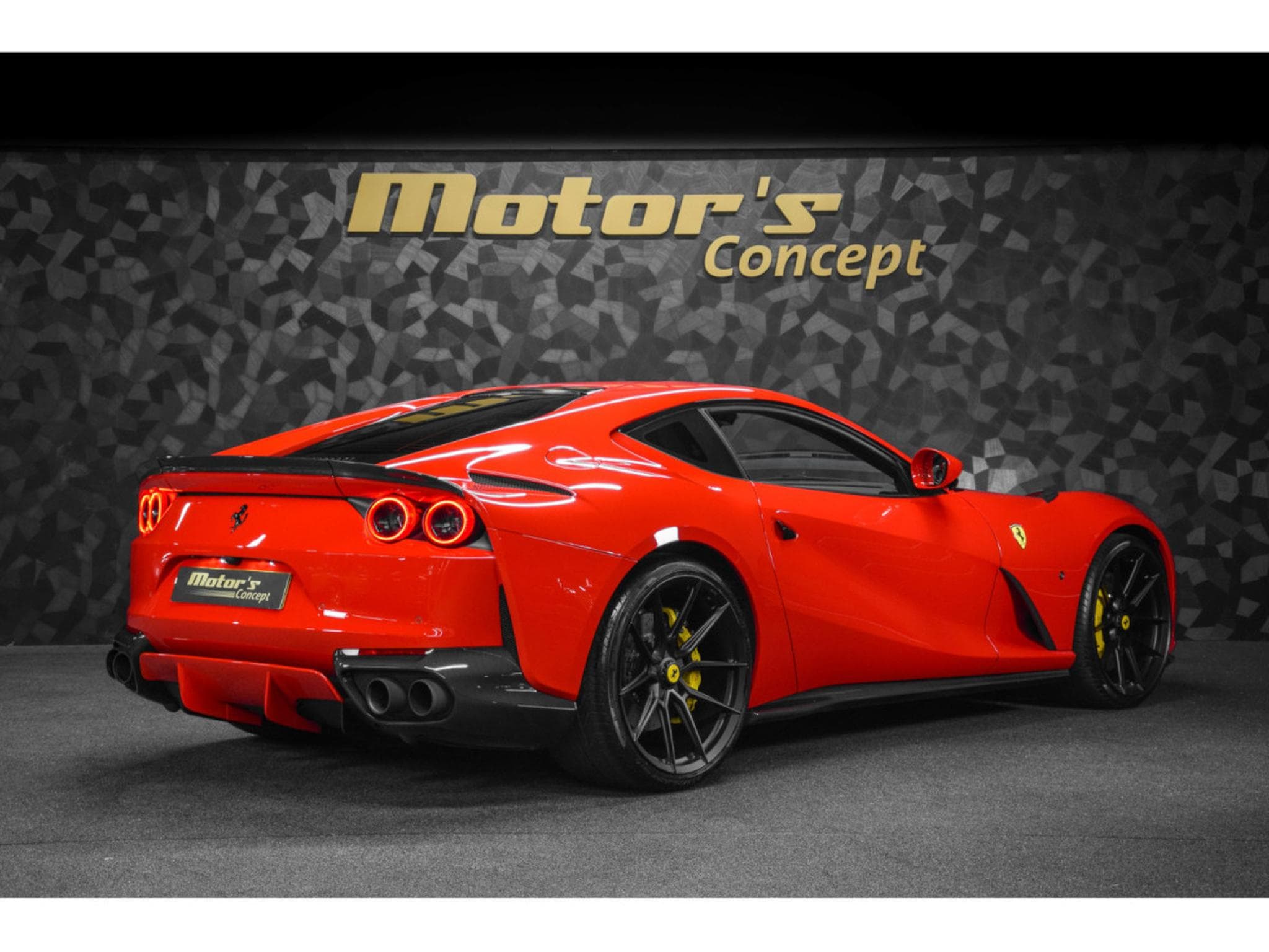 Ferrari 812 Superfast 6.5 V12 - KIT NOVITEC CARBONE (2020) - Foto 3