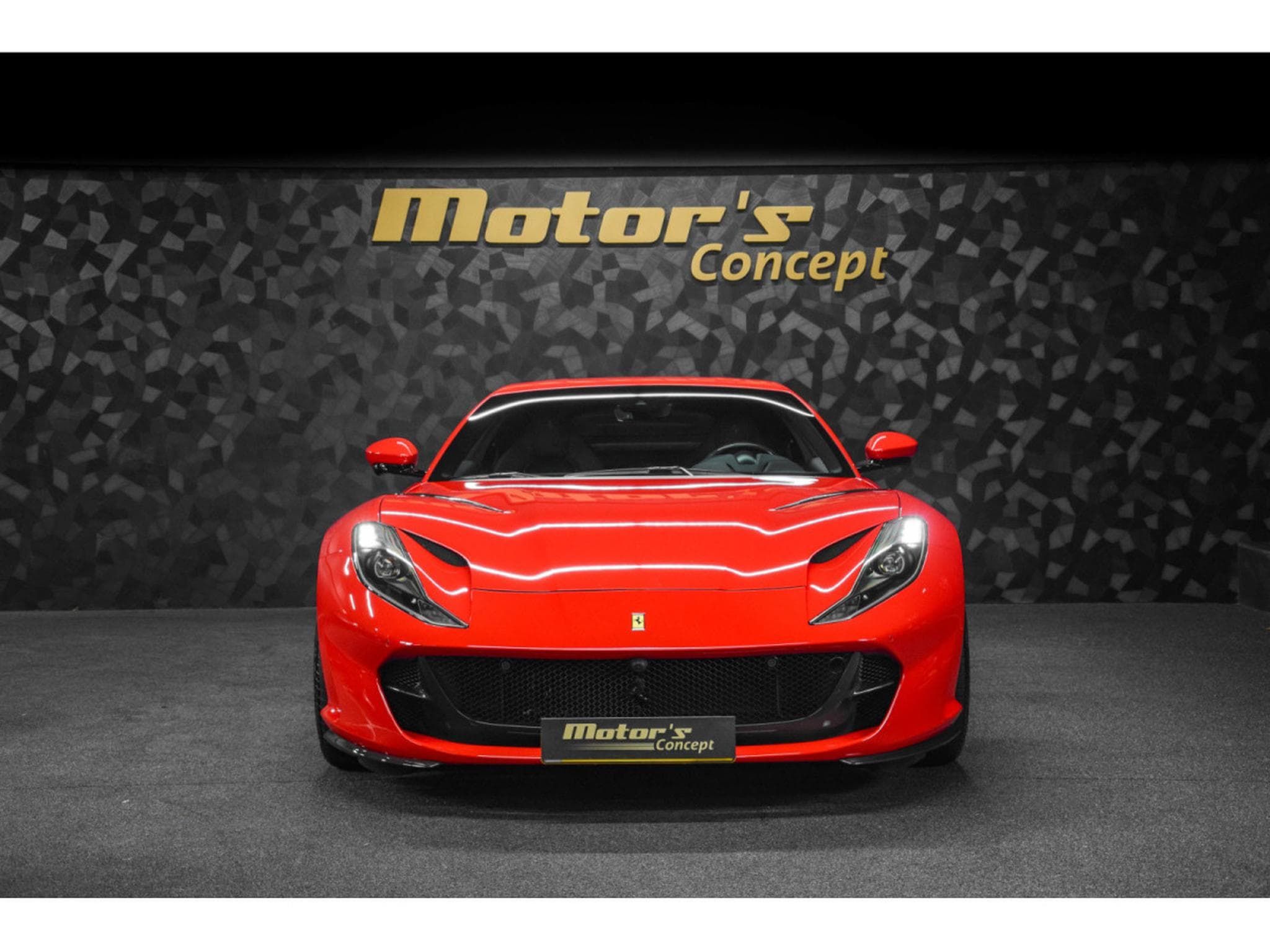 Ferrari 812 Superfast 6.5 V12 - KIT NOVITEC CARBONE (2020) - Foto 4
