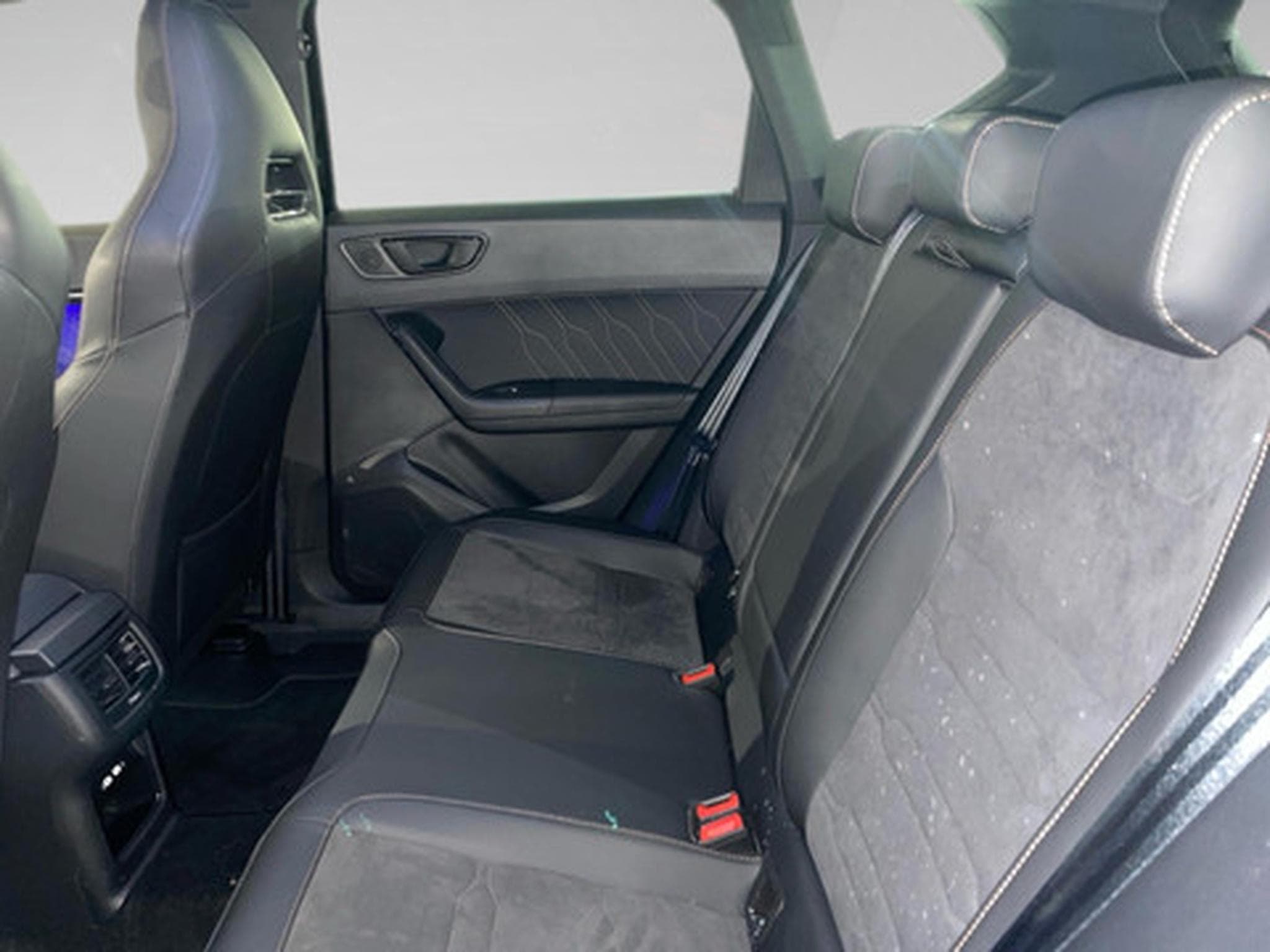 Cupra Ateca 2.0 TSI VZ 221kW DSG 4WD (2023) - Foto 11