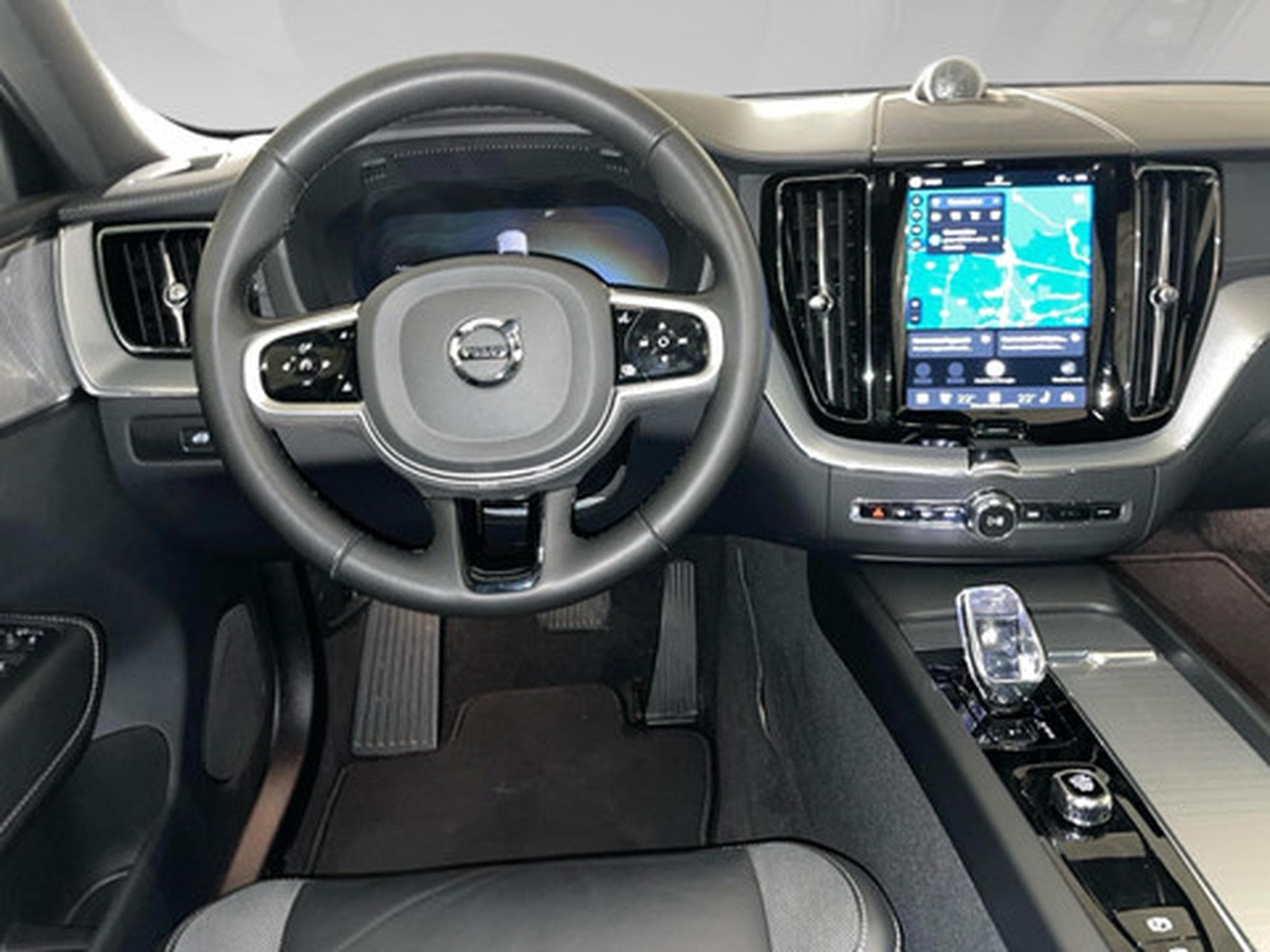 Volvo XC60 B5 4x4 Core Aut. (2025) - Foto 6