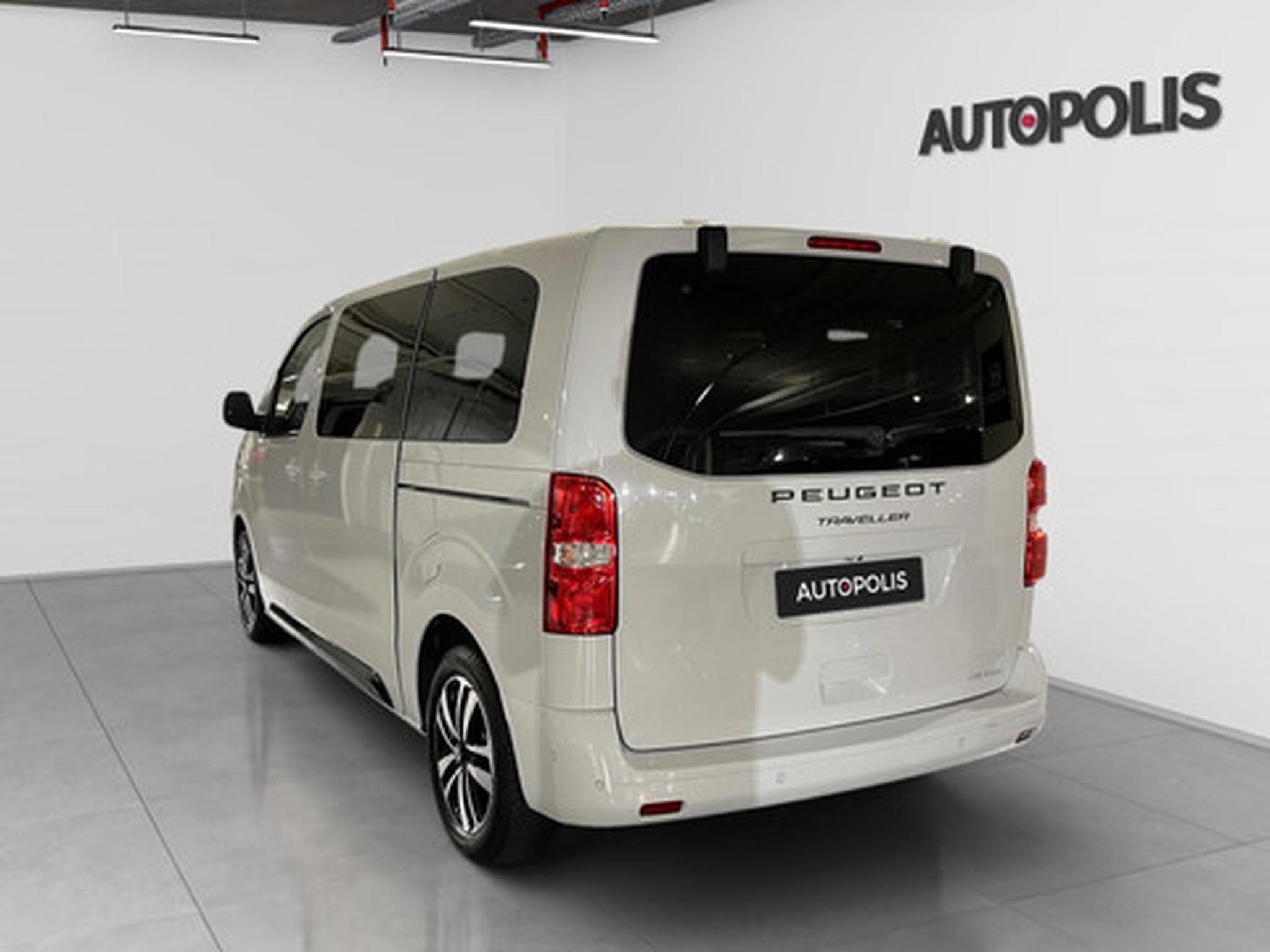 Peugeot Traveller 2.0 BlueHDi 130kW EAT8 (2025) - Foto 20