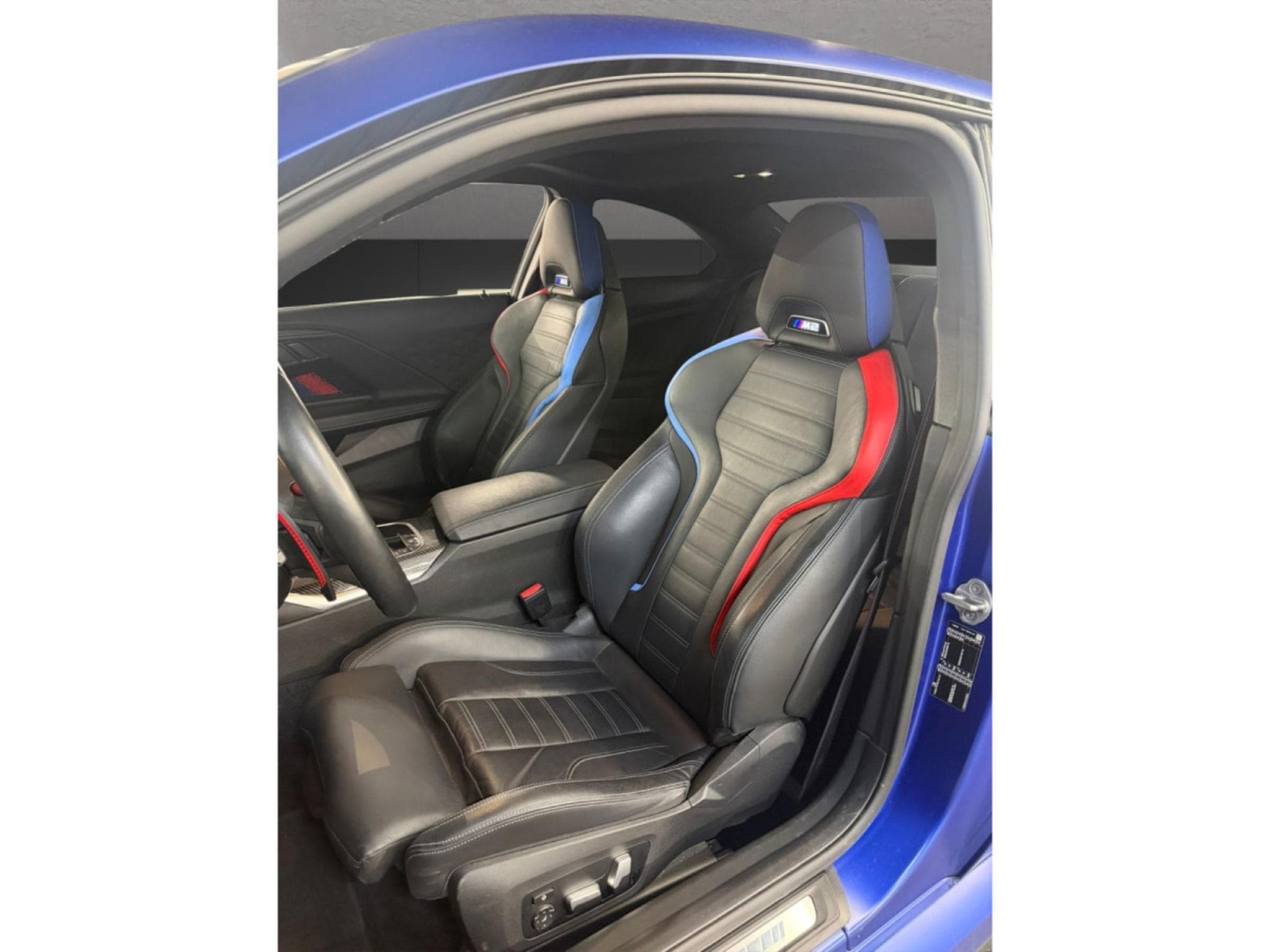 BMW M2 COUPE/ FROZEN BLUE PARTIMAO (2024) - Foto 4