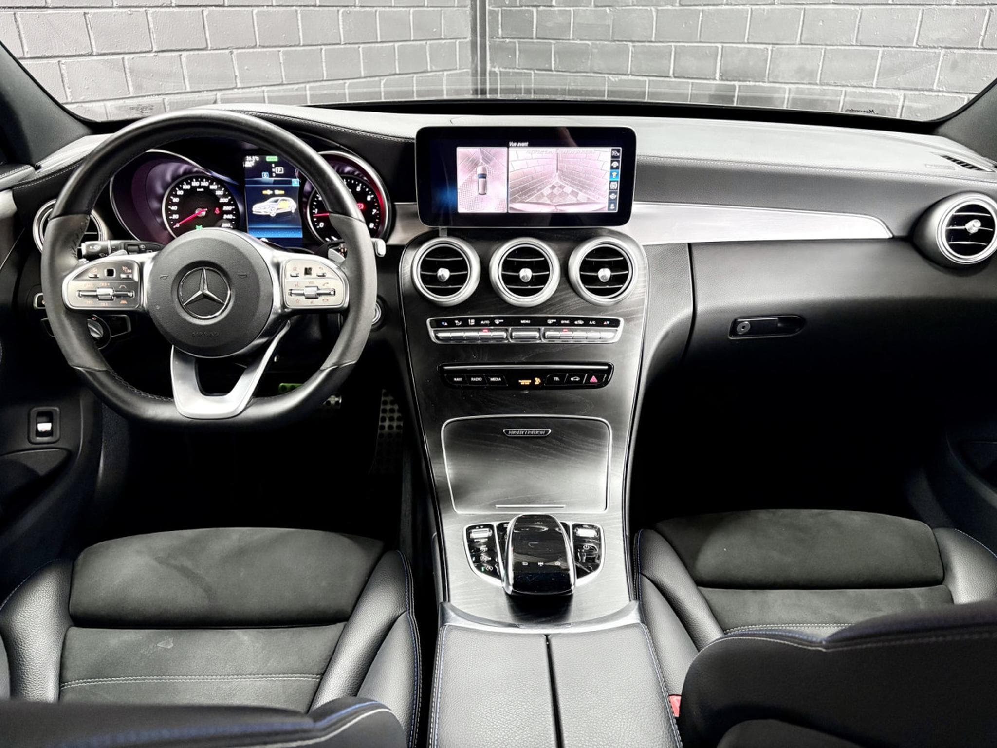 Mercedes 300 AMG LINE NIGHT EDITION 258 CV *CAM 360° * HAYON * (2021) - Foto 10