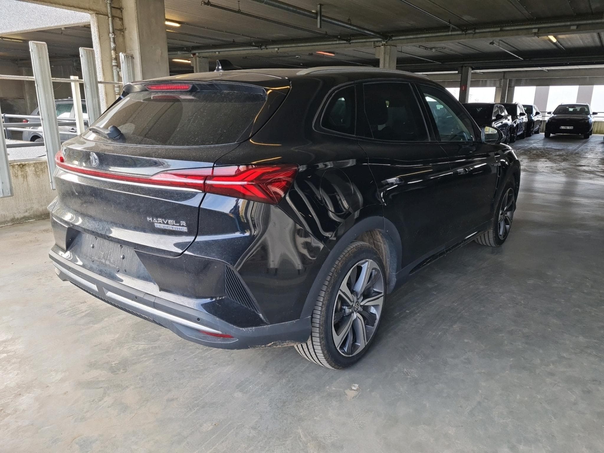 Mg Marvel R Luxury (2023) - Photo 4