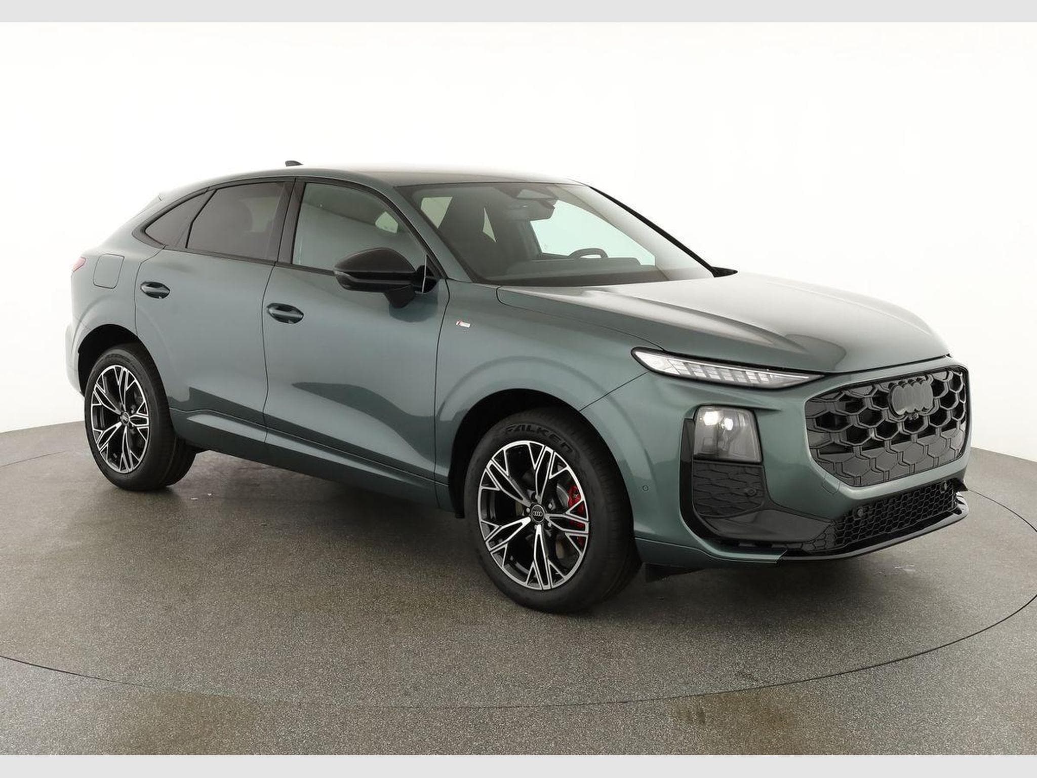 Audi Q3 Sportback TFSI quattro 150 kW (2026) - Photo 1