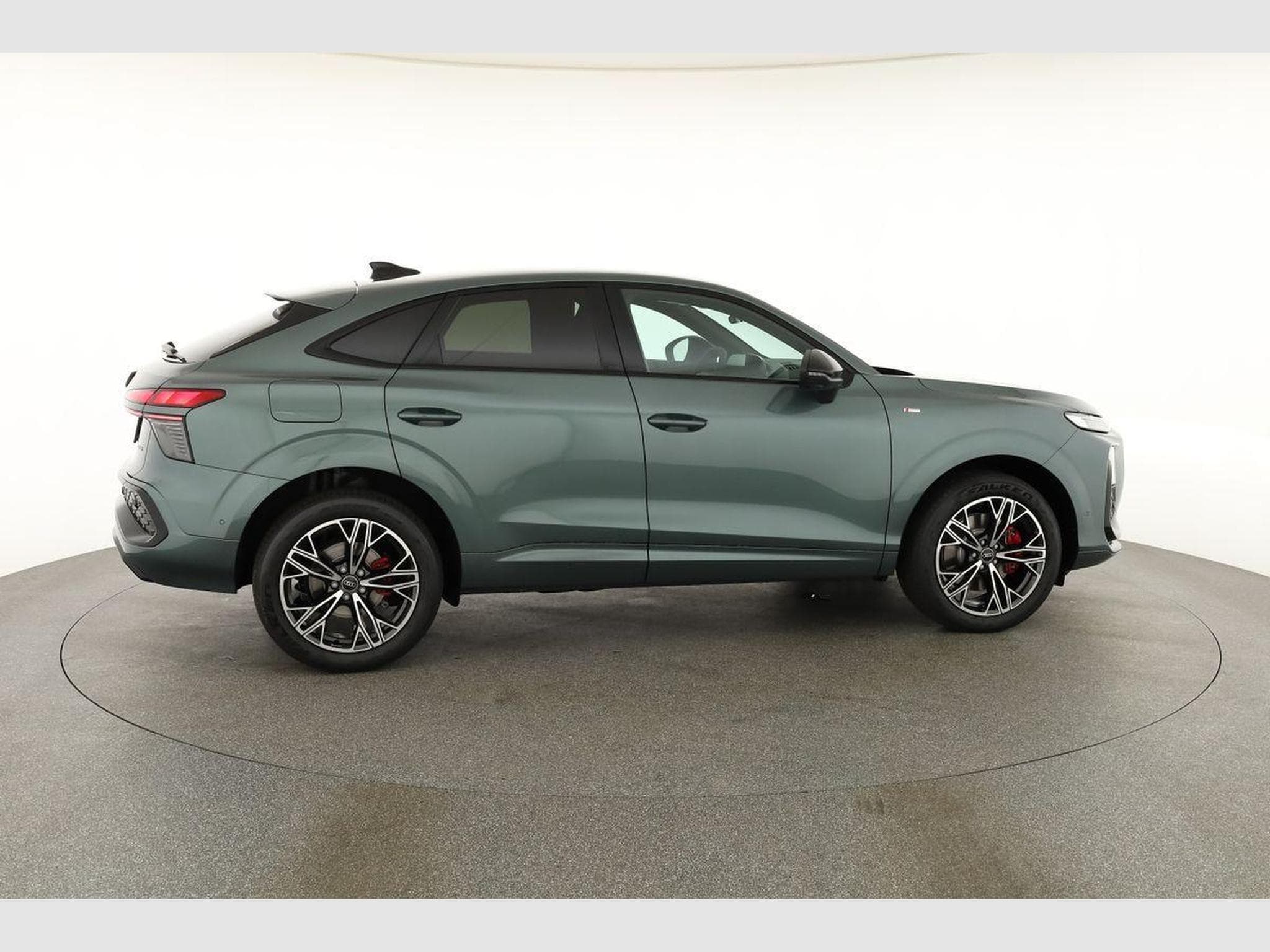 Audi Q3 Sportback TFSI quattro 150 kW (2026) - Photo 23