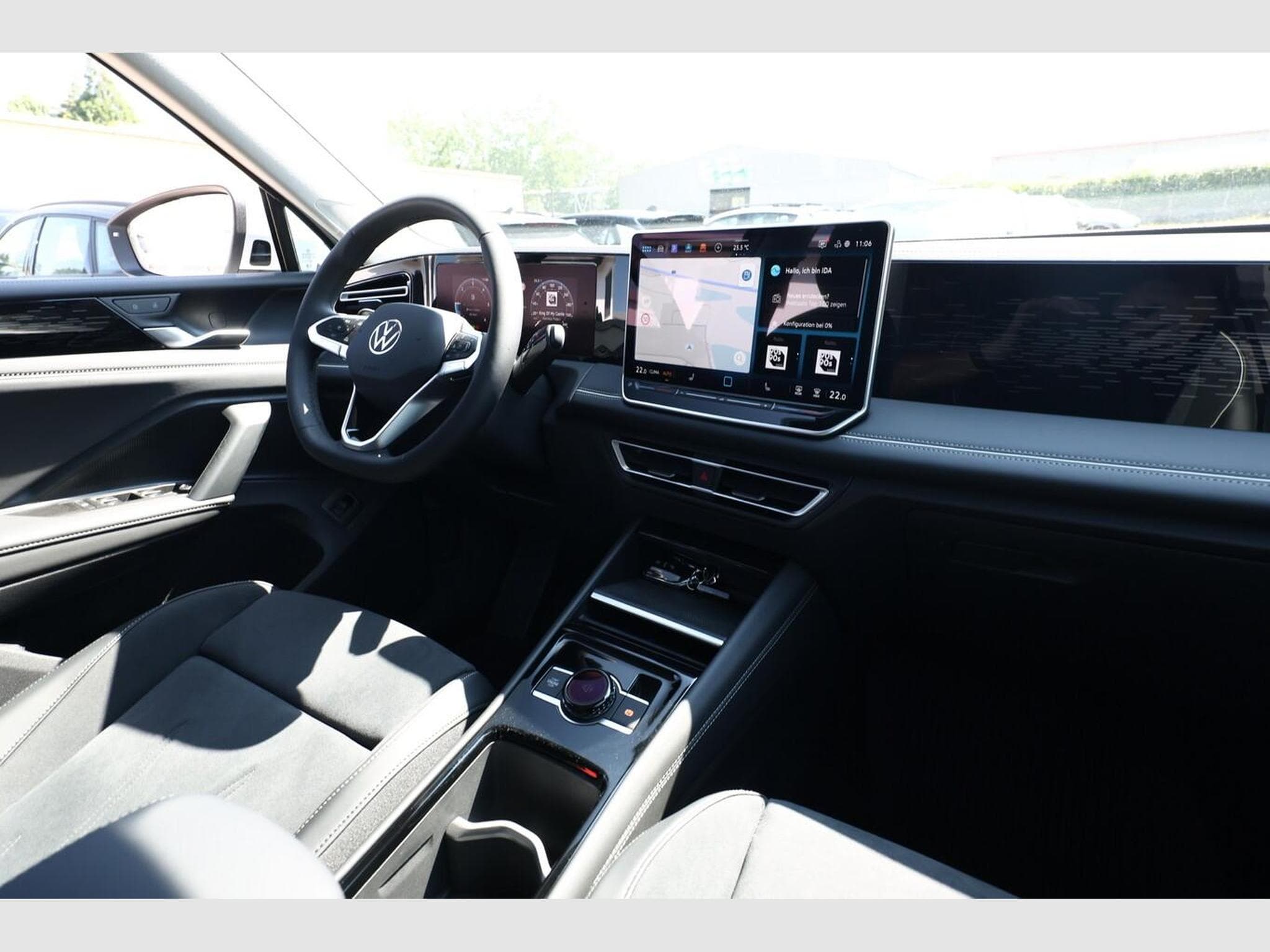 VW Tiguan Eleg. 4M Nav (2026) - Foto 9