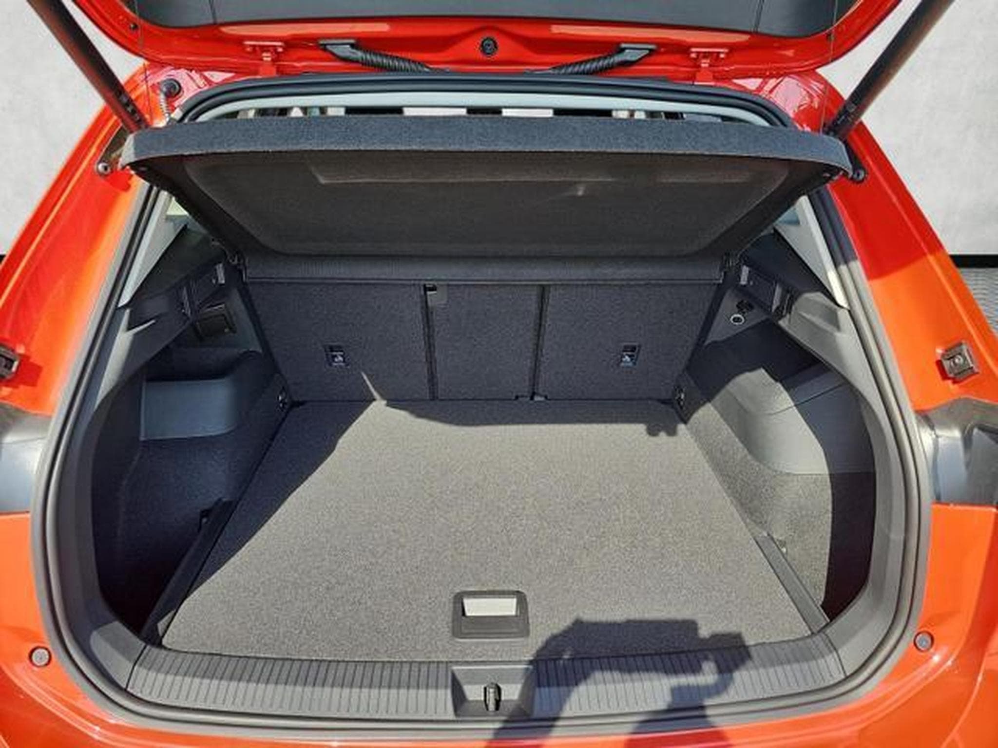 VW Tiguan 2.0 TDI 110 kW Life (2026) - Photo 14
